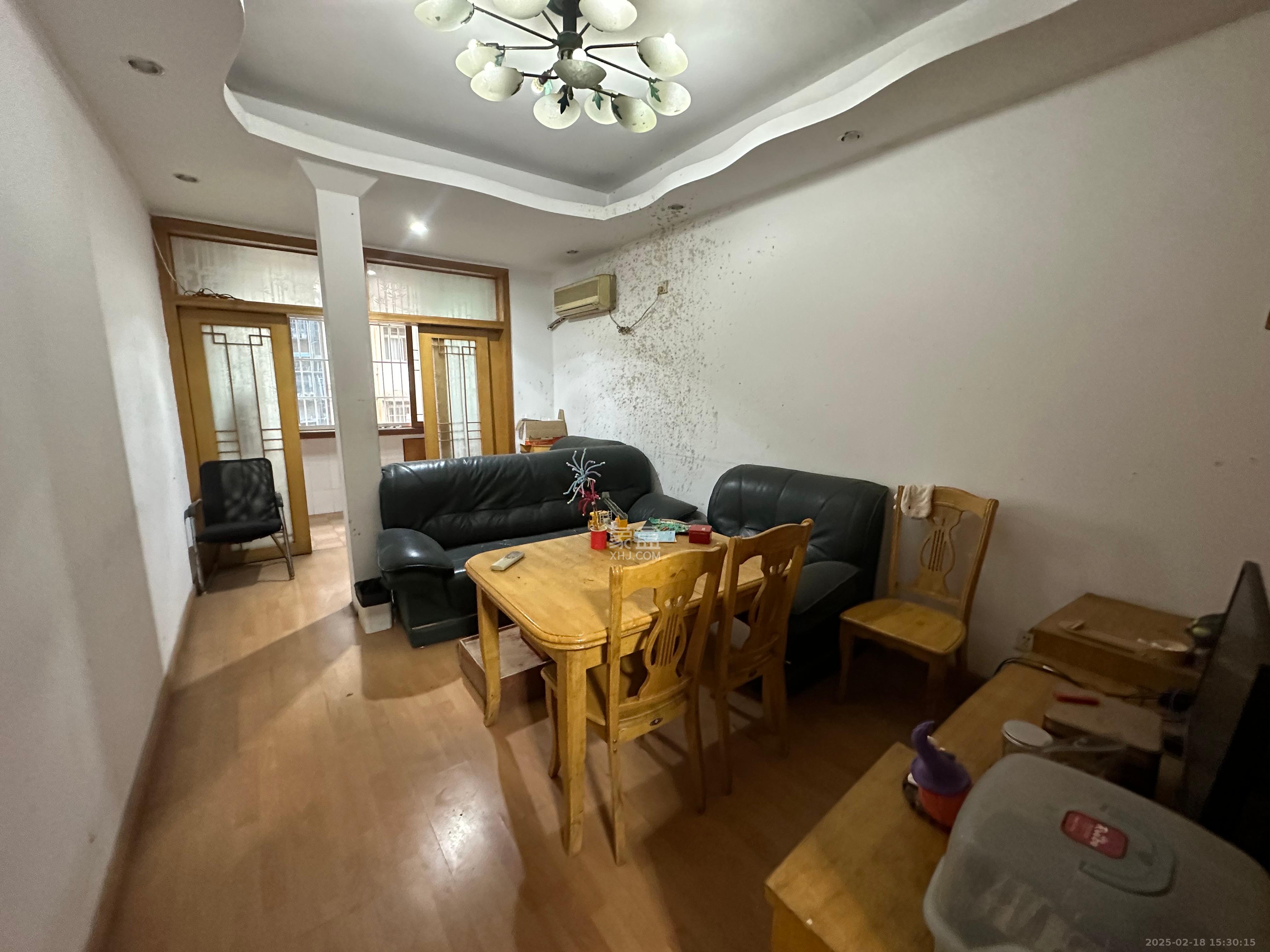 交通设计院(伍家岭)  3室1厅1卫    2000.0元/月 交通设计院(伍家岭)  3室1厅1卫    2000.0元/月室内图