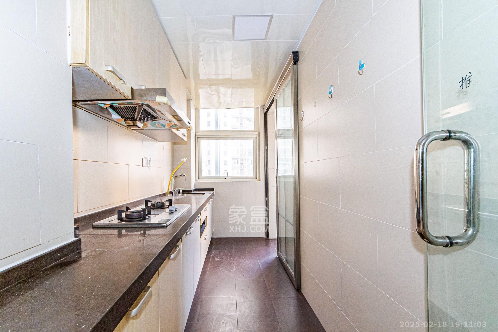 北辰三角洲E5区  3室1厅1卫    2700.0元/月 北辰三角洲E5区  3室1厅1卫    2700.0元/月室内图