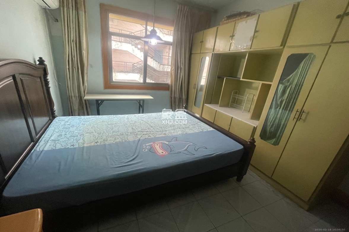 何家坳 1室1厅1卫 900.0元/月 何家坳 1室1厅1卫 900.0元/月室内图