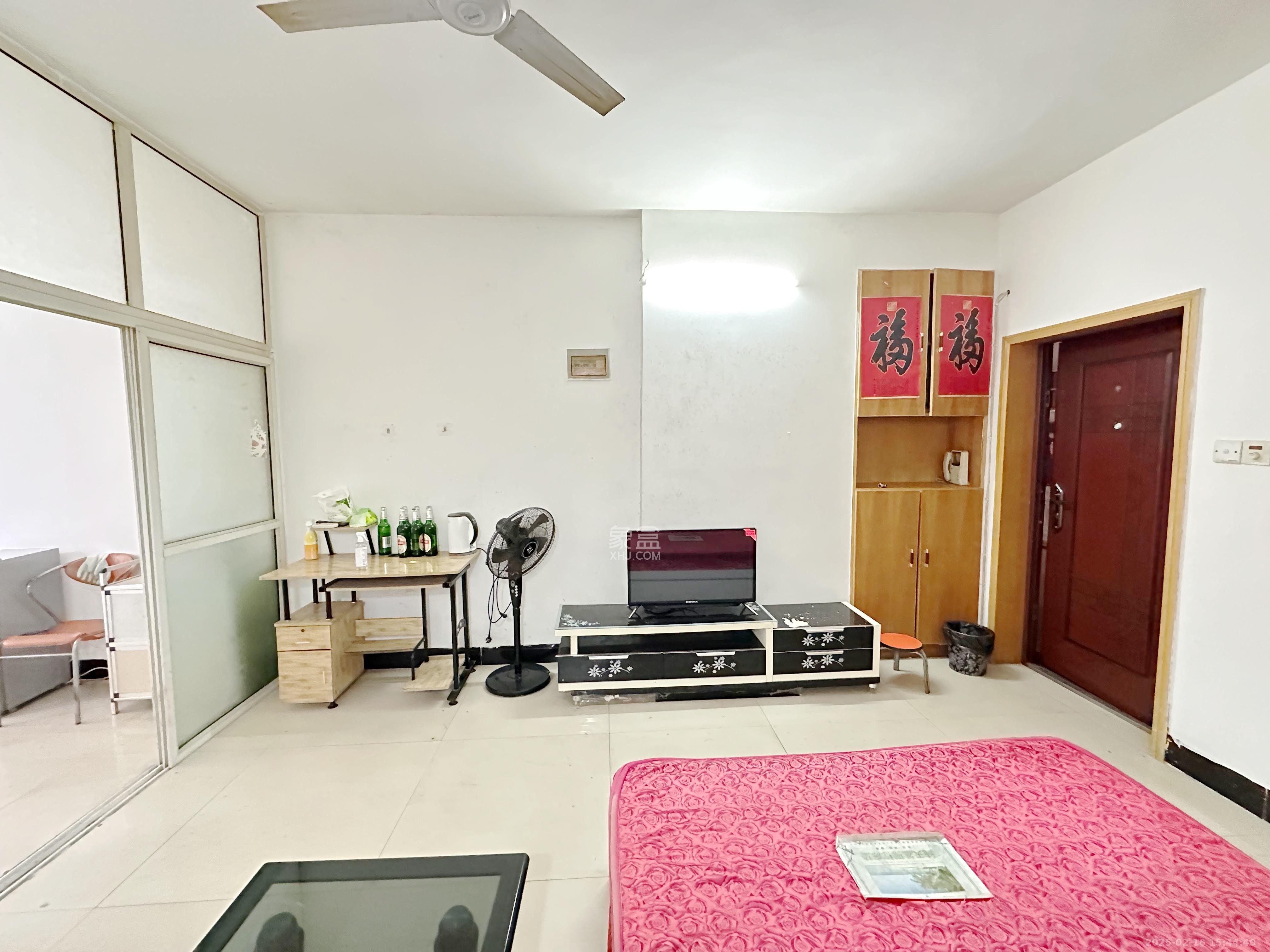 锦绣华庭 1室1厅1卫 700.0元/月 锦绣华庭 1室1厅1卫 700.0元/月室内图