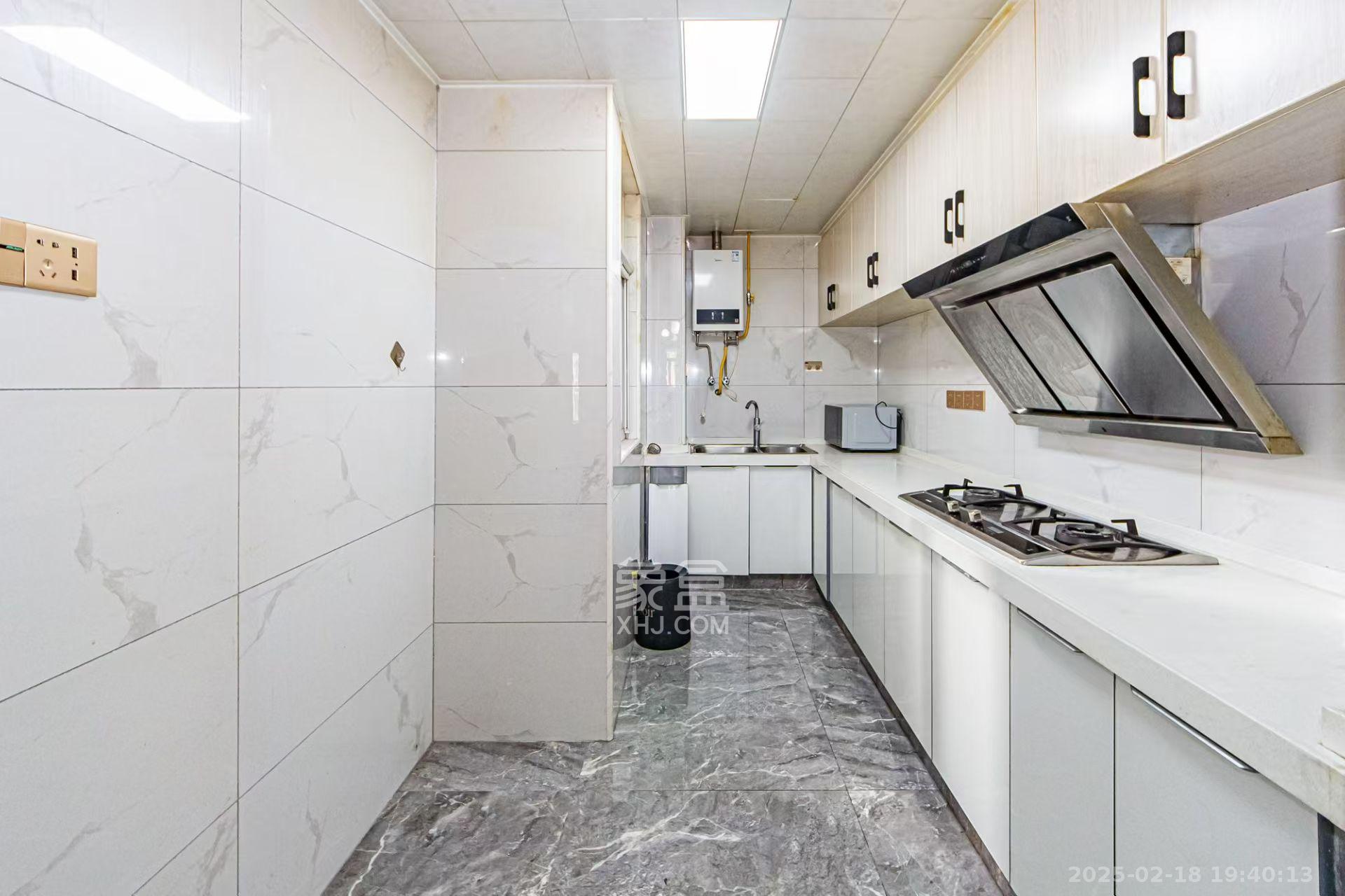 北辰三角洲C2区  4室2厅2卫    5200.0元/月 北辰三角洲C2区  4室2厅2卫    5200.0元/月室内图