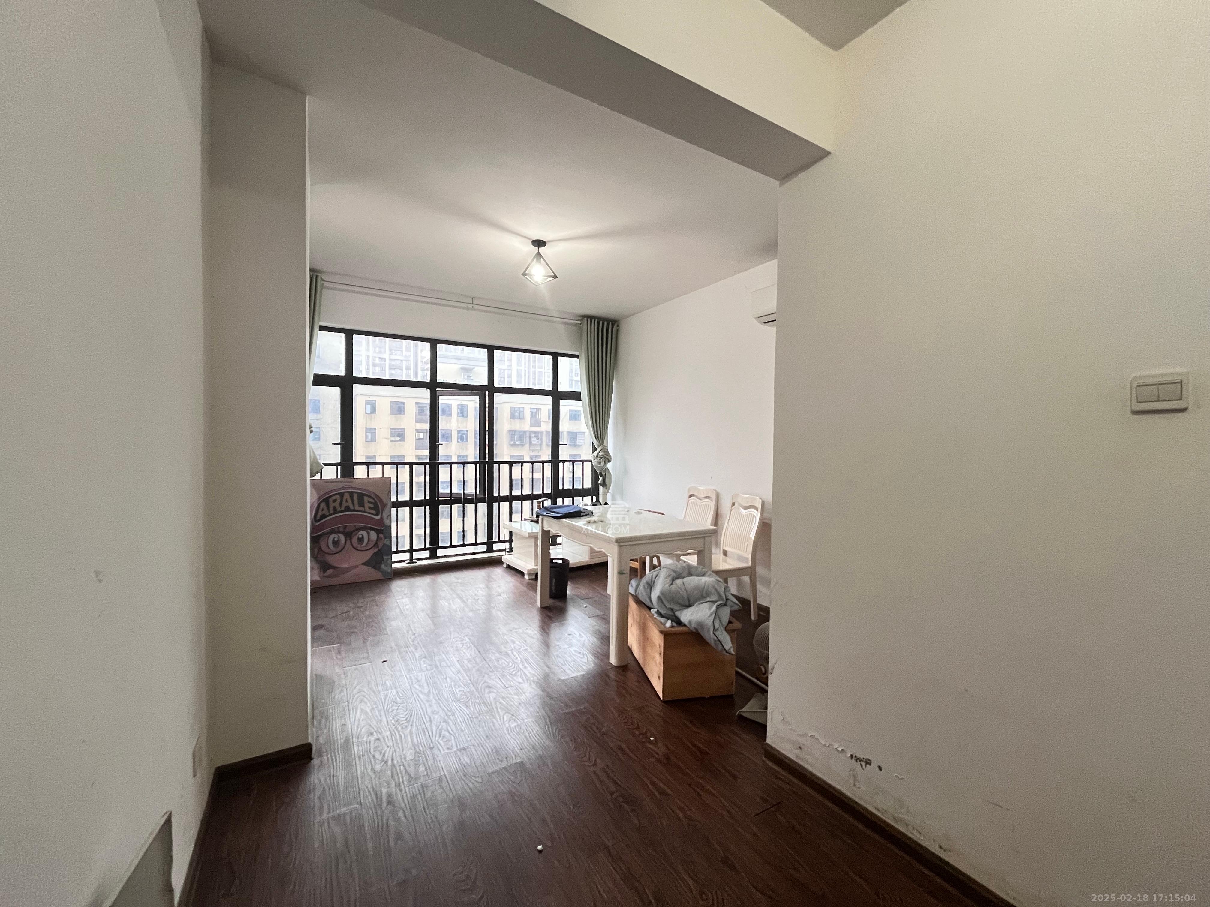 盛隆佳园  4室2厅3卫    3900.0元/月 盛隆佳园  4室2厅3卫    3900.0元/月室内图