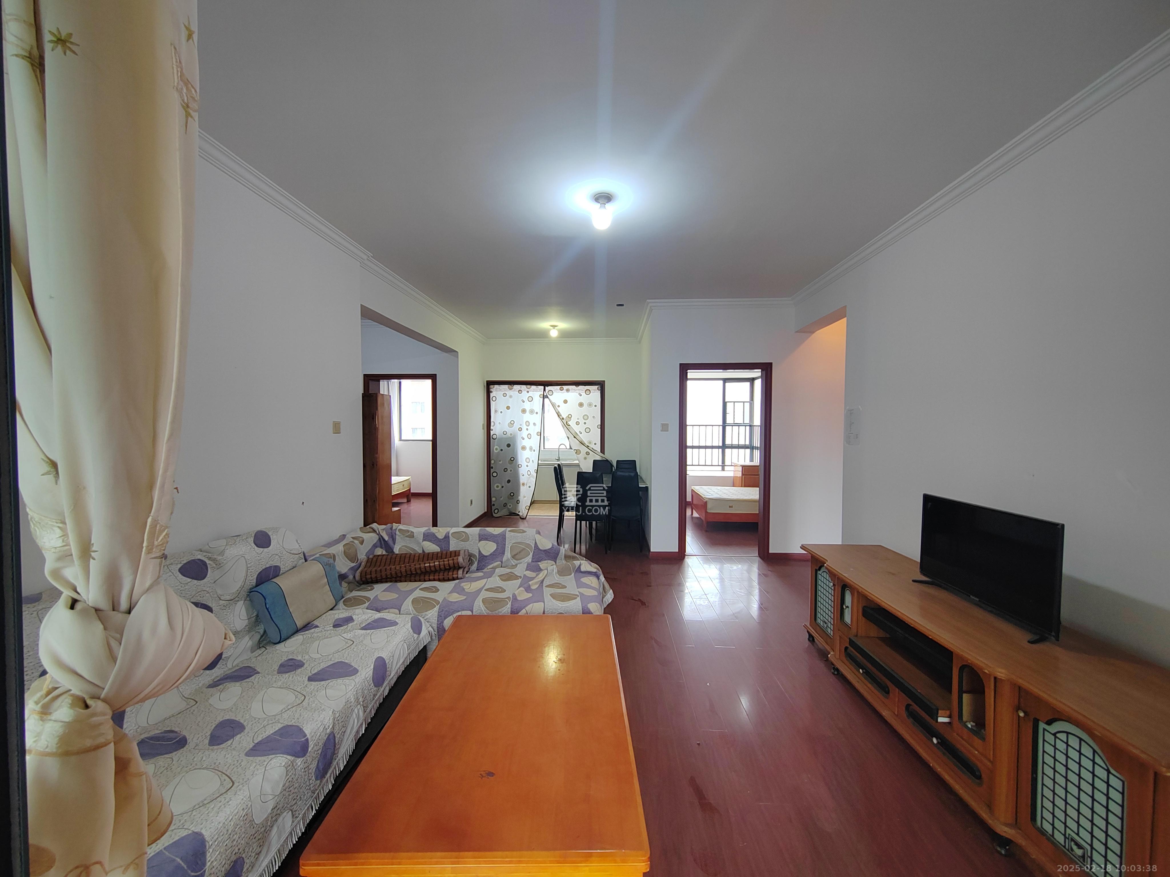 澳海澜庭  3室2厅1卫    1800.0元/月 澳海澜庭  3室2厅1卫    1800.0元/月室内图