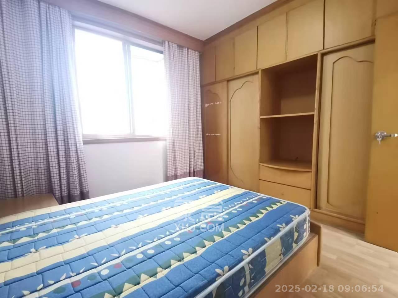轻苑小区  3室0厅0卫    2500.0元/月室内图