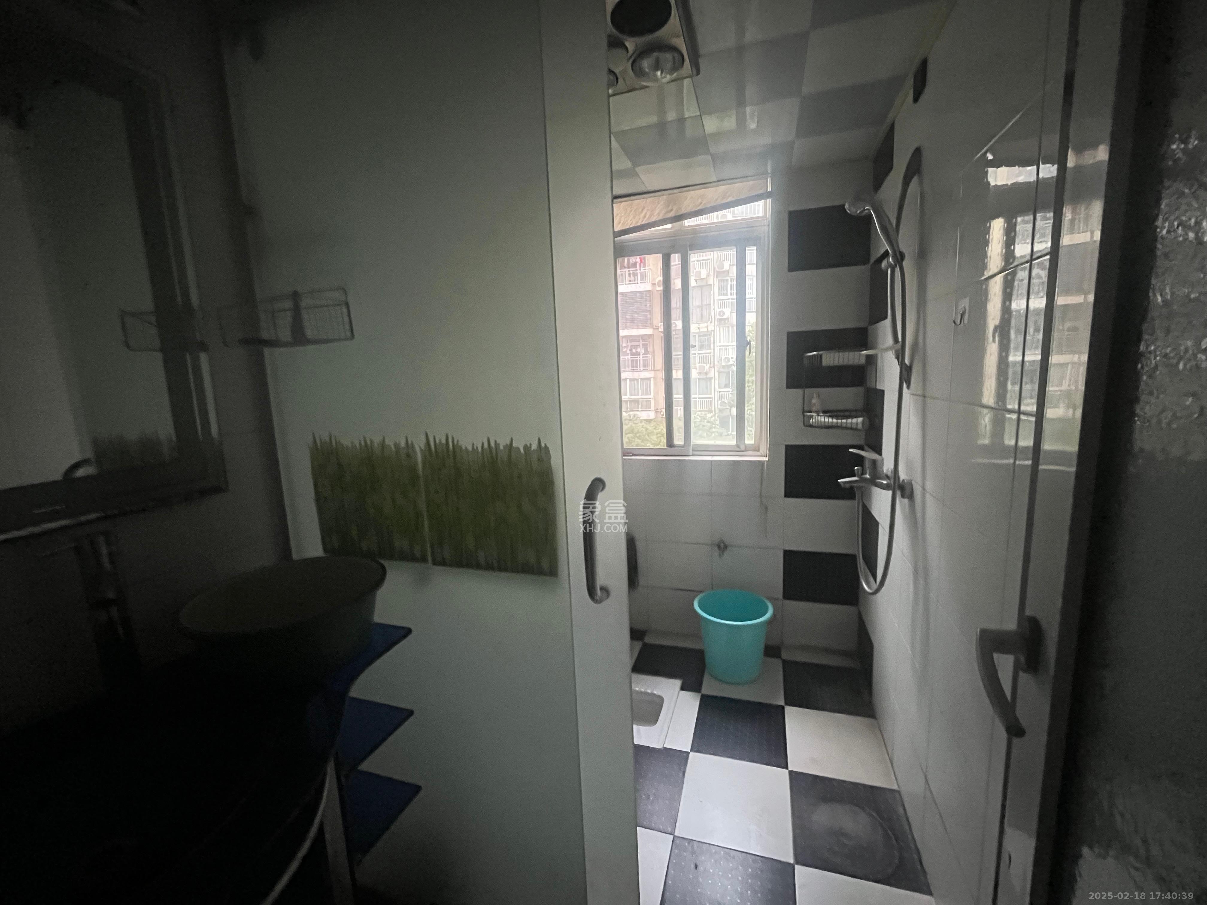 星语林名园  3室2厅2卫    2500.0元/月室内图