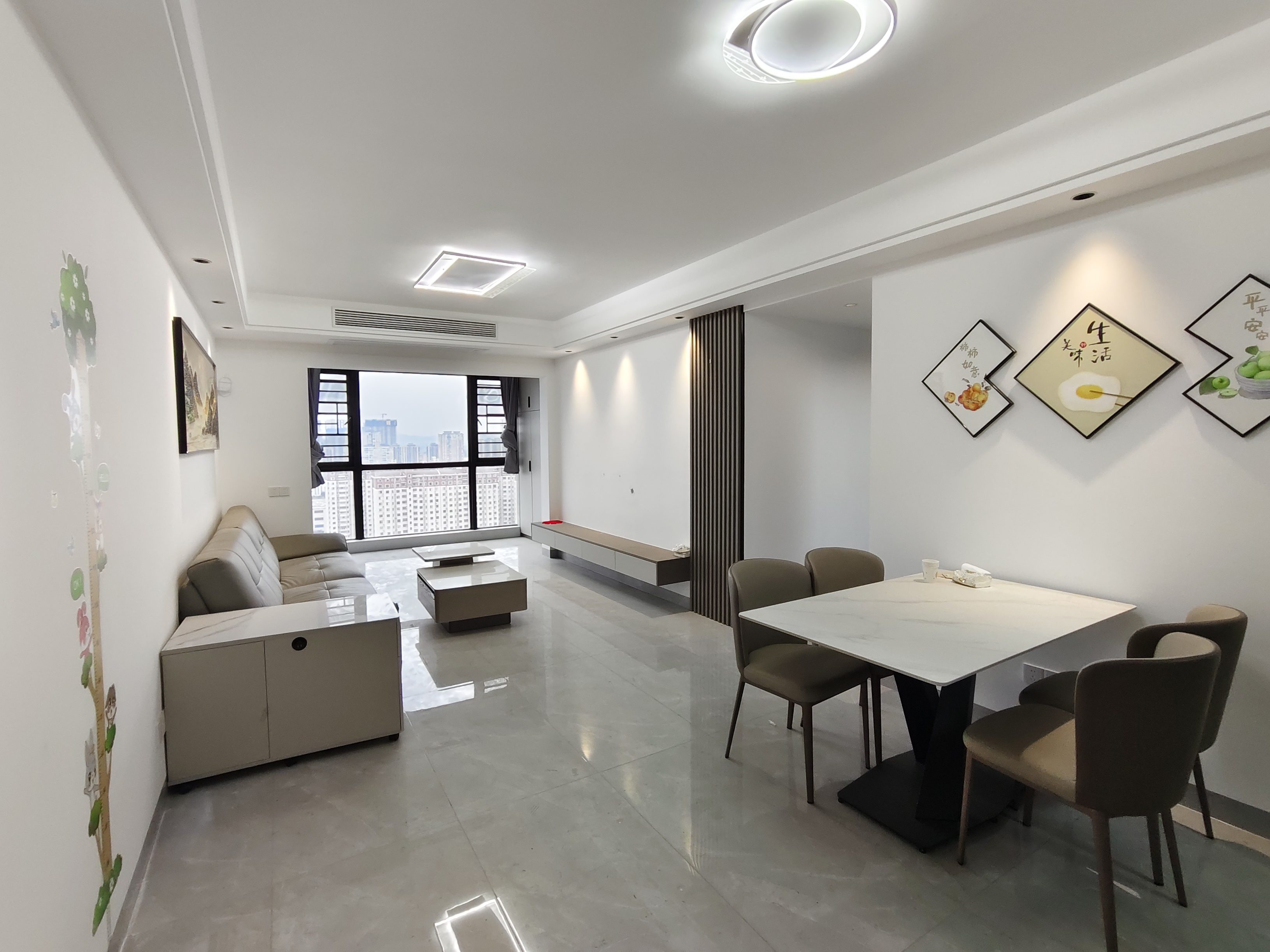 金科集美东方 3室2厅2卫 65.0万 金科集美东方 3室2厅2卫 65.0万室内图