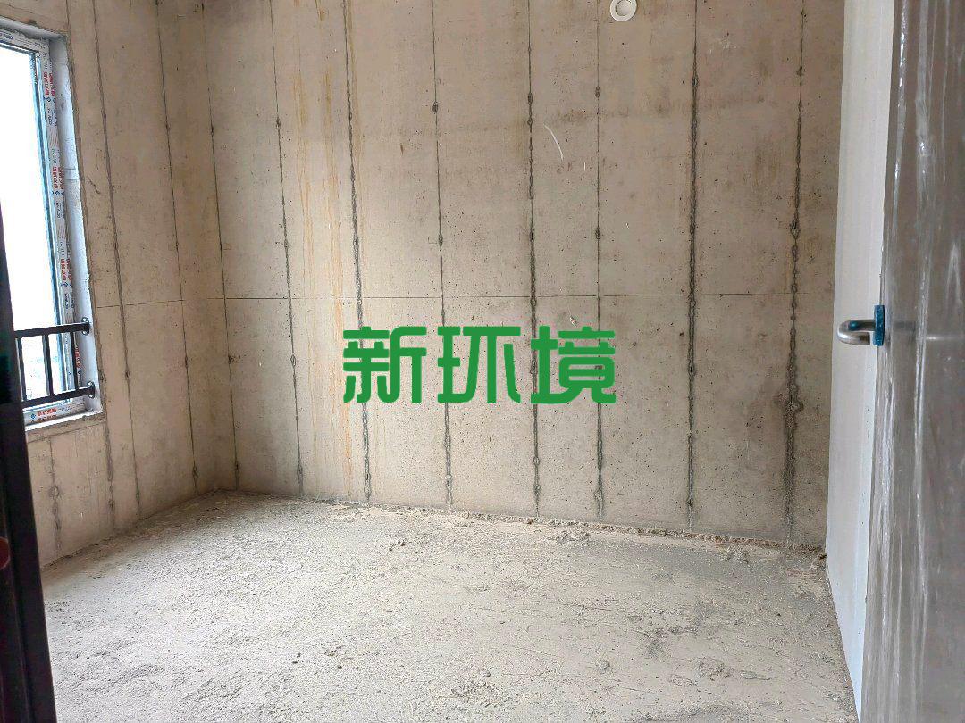 荣盛花语书院  3室2厅2卫   76.80万客厅