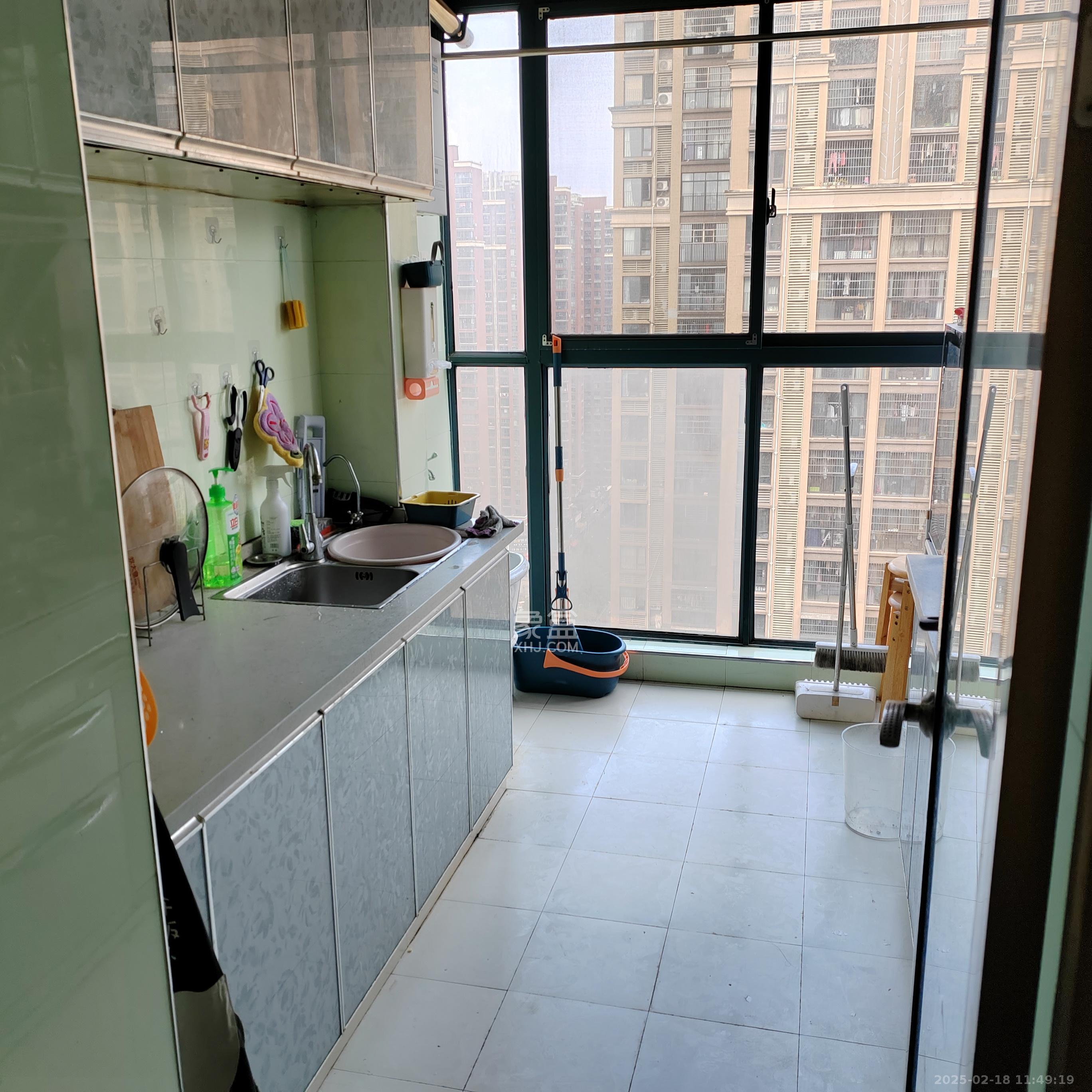 筑梦佳园  3室2厅1卫    1800.0元/月 筑梦佳园  3室2厅1卫    1800.0元/月室内图