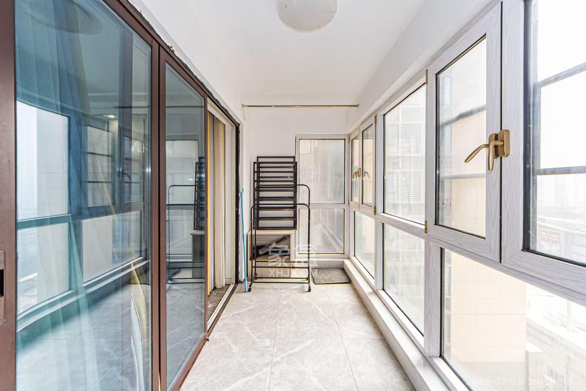 北辰三角洲C2区  4室2厅2卫    5200.0元/月 北辰三角洲C2区  4室2厅2卫    5200.0元/月室内图