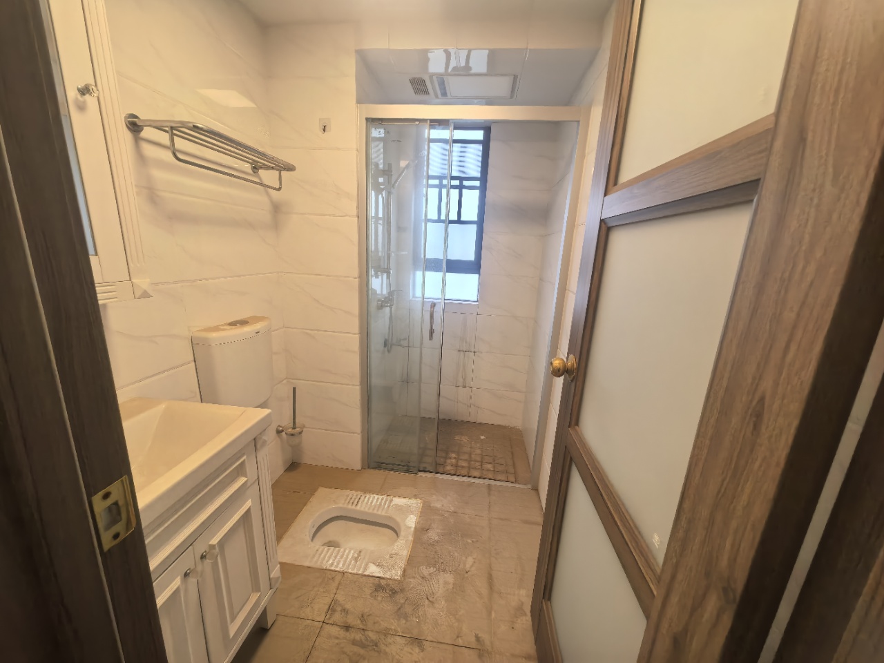 碧桂园梓山府 4室2厅2卫 1800.0元/月 碧桂园梓山府 4室2厅2卫 1800.0元/月小区图