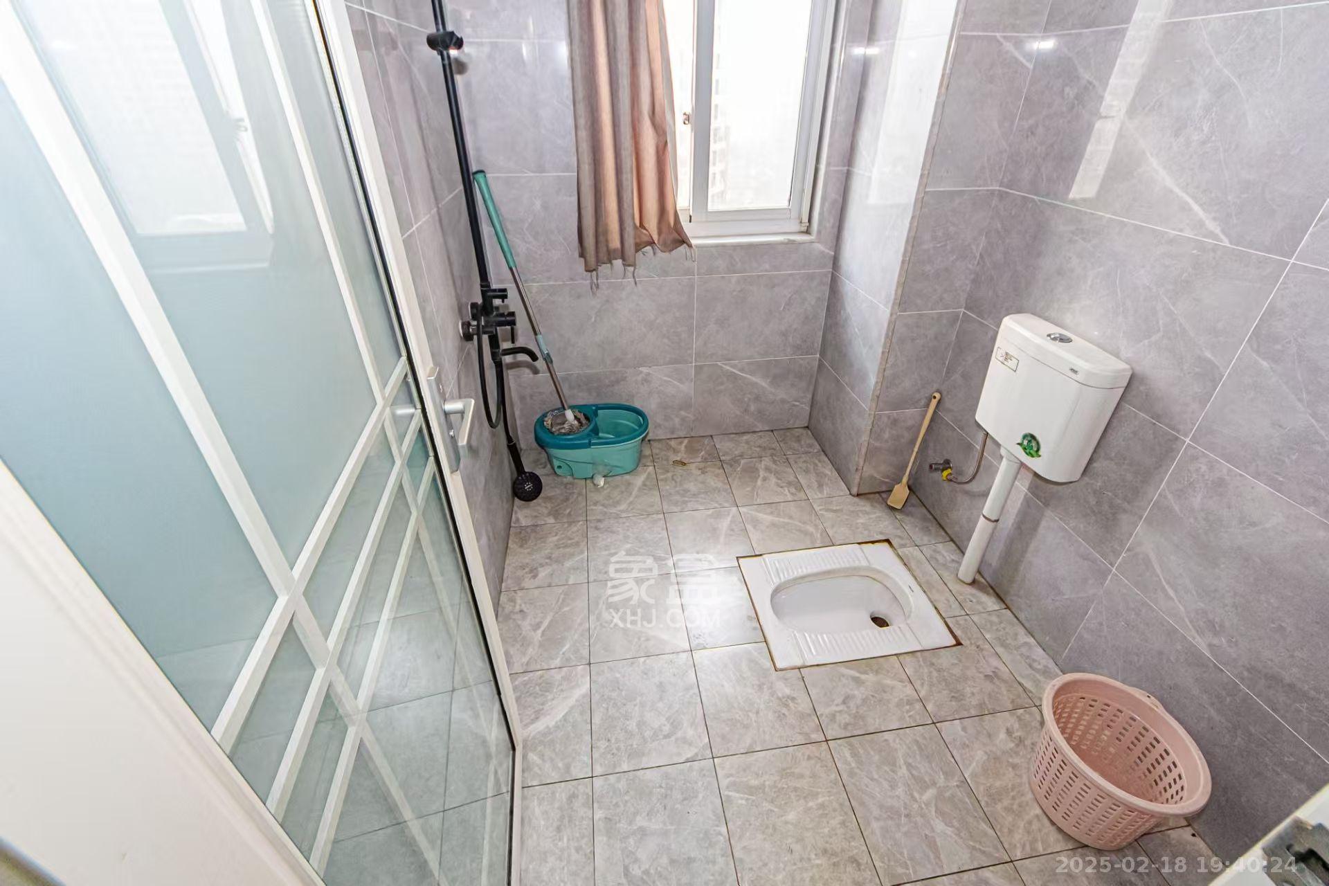 北辰三角洲C2区  4室2厅2卫    5200.0元/月 北辰三角洲C2区  4室2厅2卫    5200.0元/月室内图