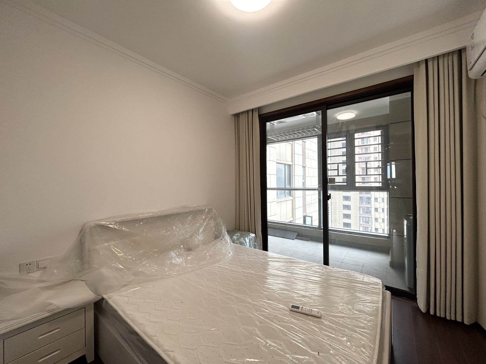 荣盛碧桂园铂悦府  3室2厅2卫    85.8万 荣盛碧桂园铂悦府  3室2厅2卫    85.8万室内图