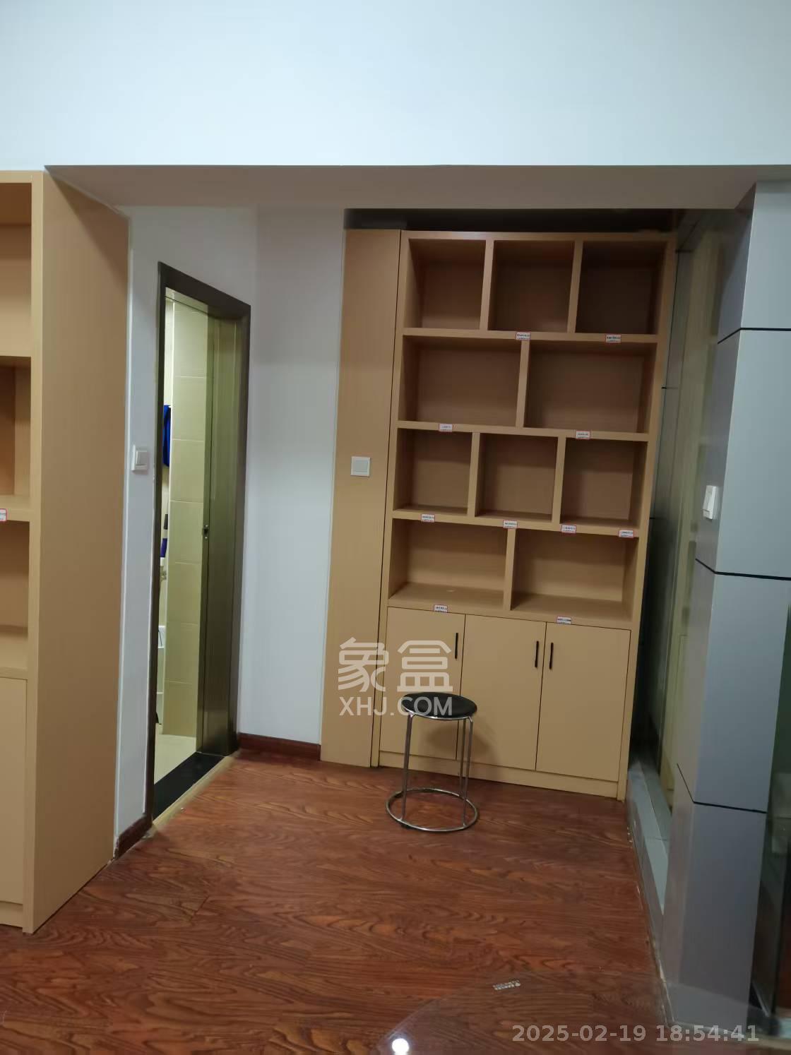 凯通国际城(凯通朝庭) 2室1厅1卫 2500.0元/月 凯通国际城(凯通朝庭) 2室1厅1卫 2500.0元/月室内图