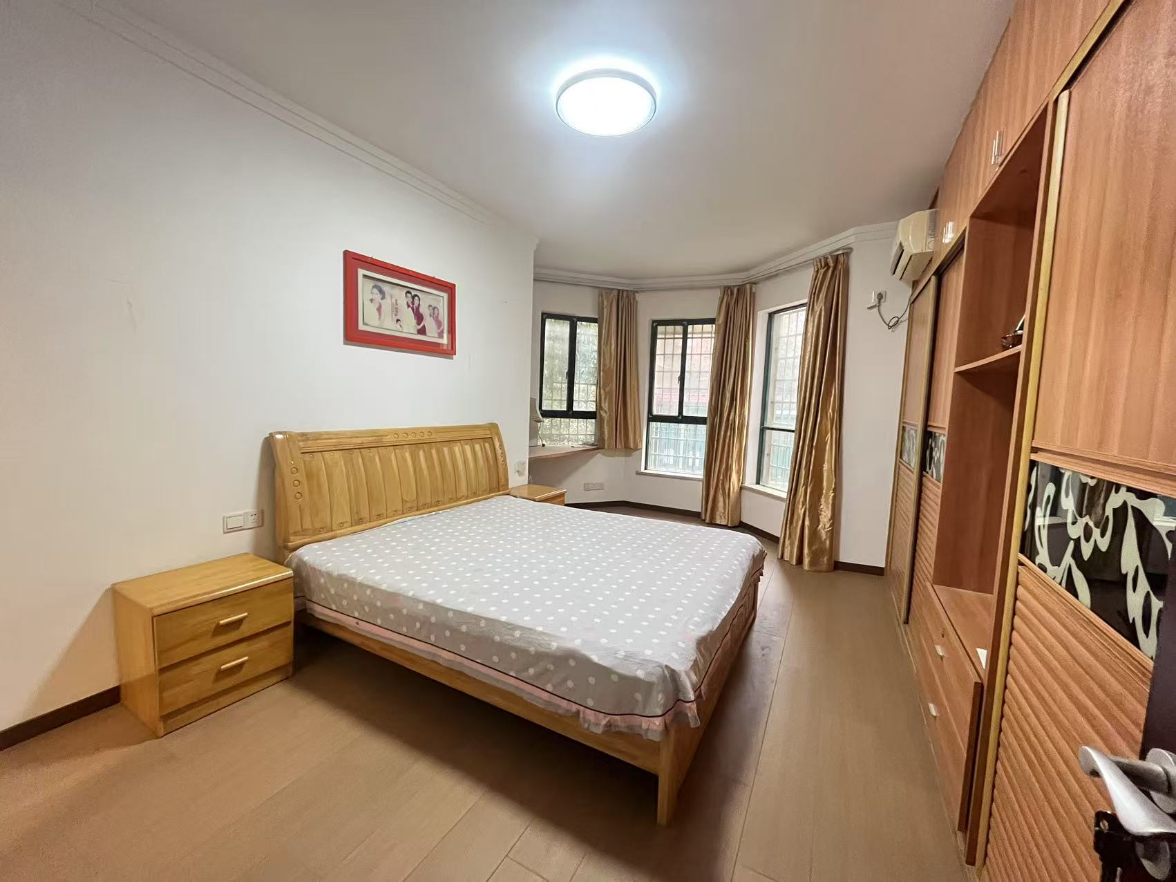 金谷家园  4室2厅2卫    1500.0元/月 金谷家园  4室2厅2卫    1500.0元/月室内图