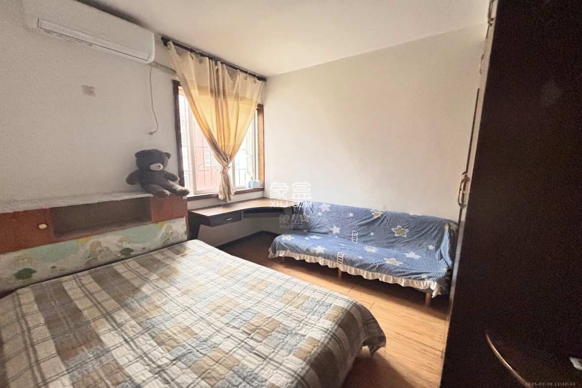 建宁购物公园 2室1厅1卫 1000.0元/月 建宁购物公园 2室1厅1卫 1000.0元/月室内图