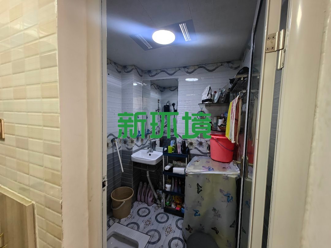 冠军二号公馆  1室1厅1卫   19.80万客厅