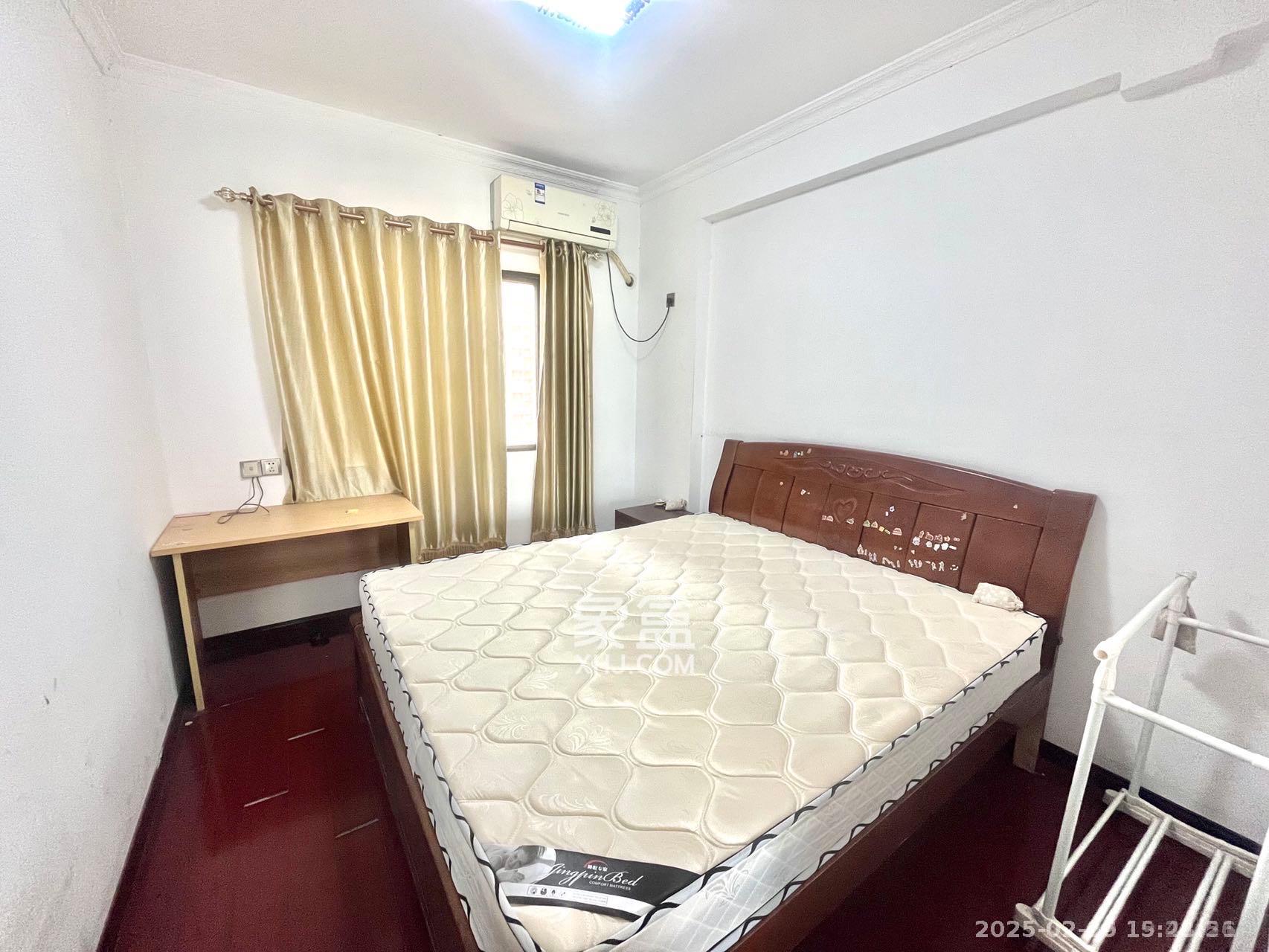 上海城小区 3室2厅2卫 2100.0元/月 上海城小区 3室2厅2卫 2100.0元/月室内图