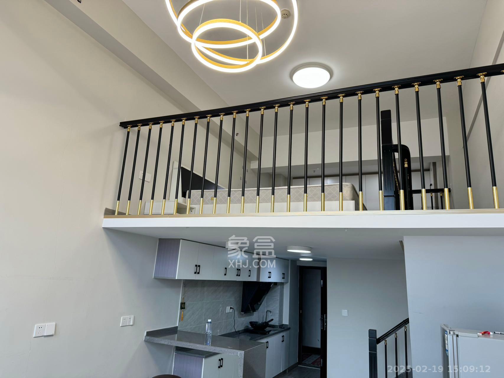 裕天国际商汇中心 1室1厅1卫 2200.0元/月 裕天国际商汇中心 1室1厅1卫 2200.0元/月室内图