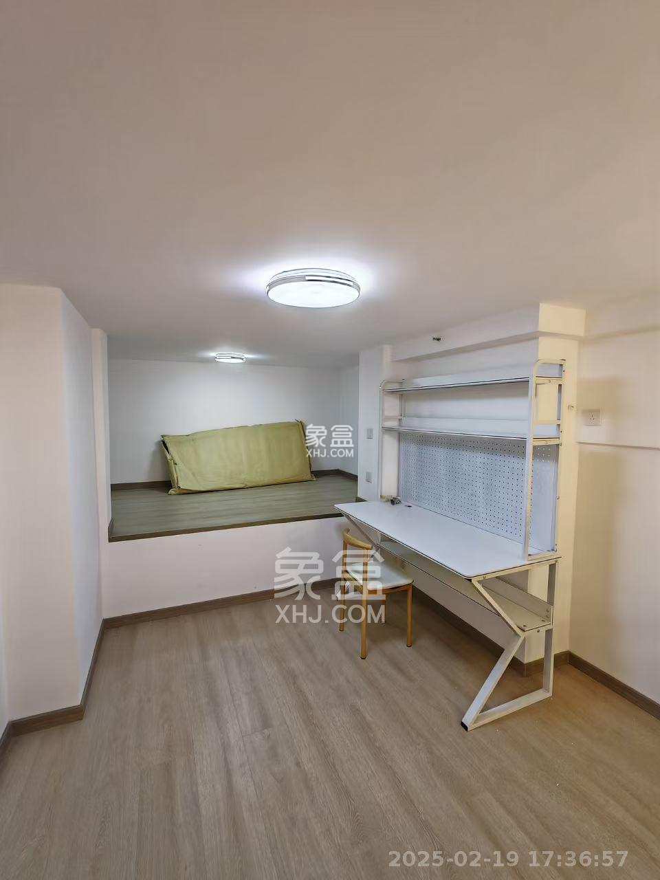 福晟翡翠湾 2室1厅1卫 2000.0元/月 福晟翡翠湾 2室1厅1卫 2000.0元/月室内图