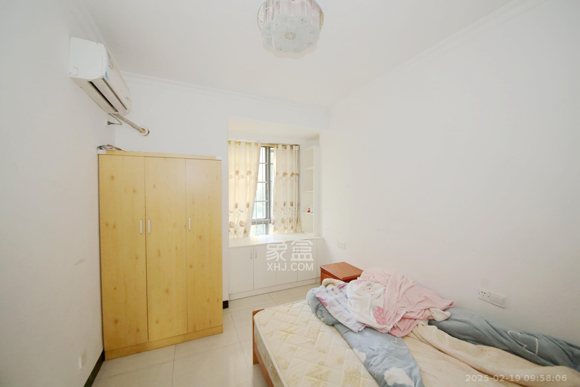 新华都万家城 3室2厅2卫 2500.0元/月 新华都万家城 3室2厅2卫 2500.0元/月室内图