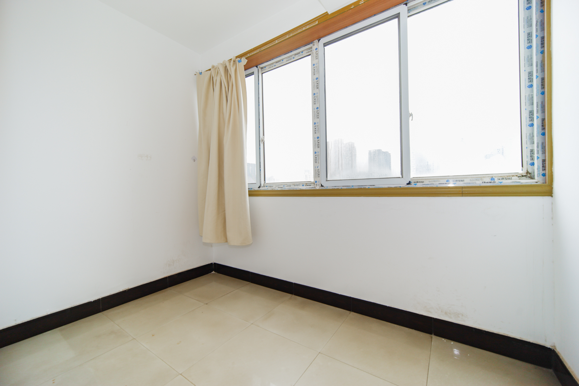 省科学技术研究开发院 5室2厅2卫 138.0万 省科学技术研究开发院 5室2厅2卫 138.0万卧室