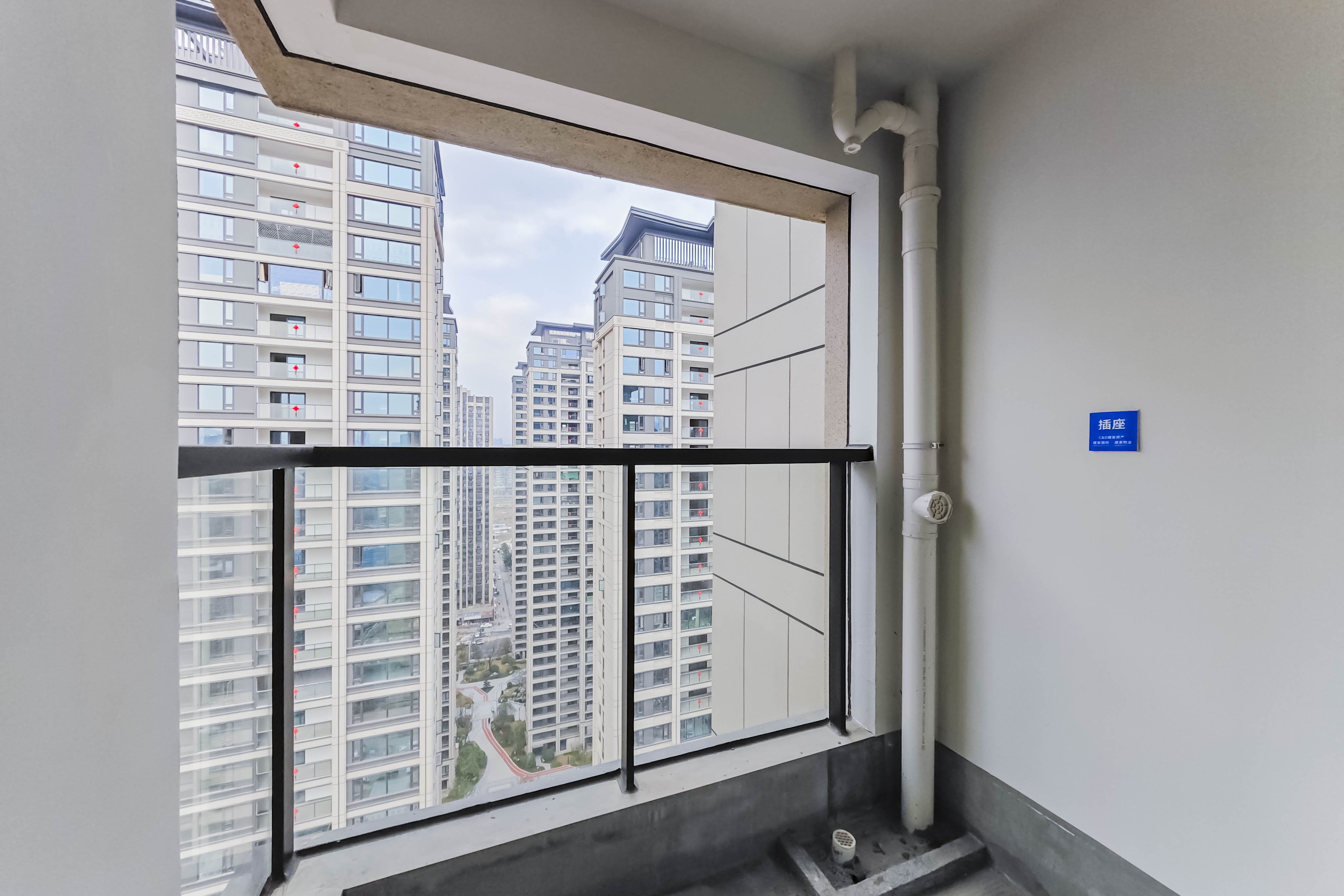 建发玖洲观澜  4室2厅2卫   213.00万其他