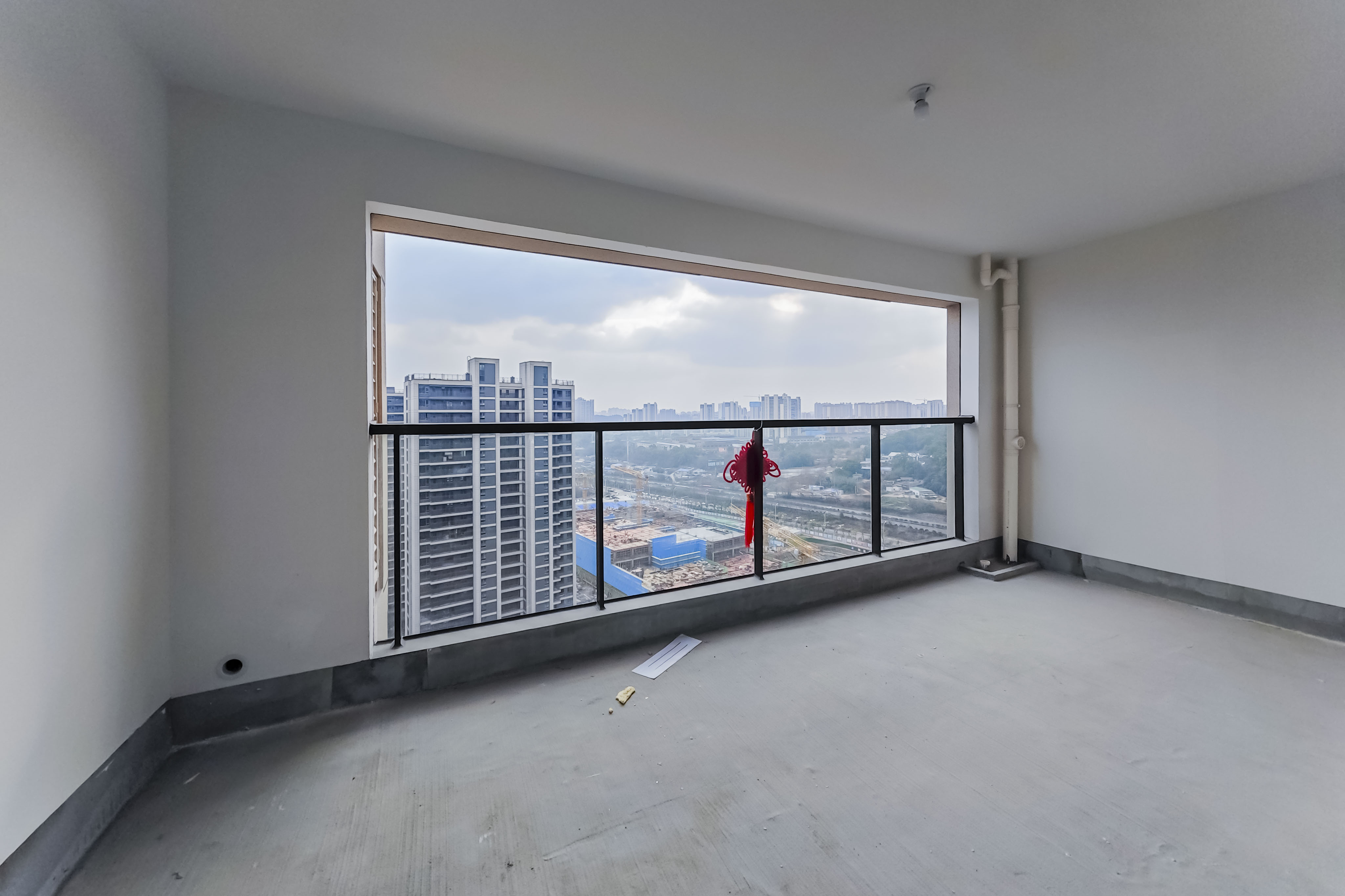 建发玖洲观澜  4室2厅2卫   213.00万其他