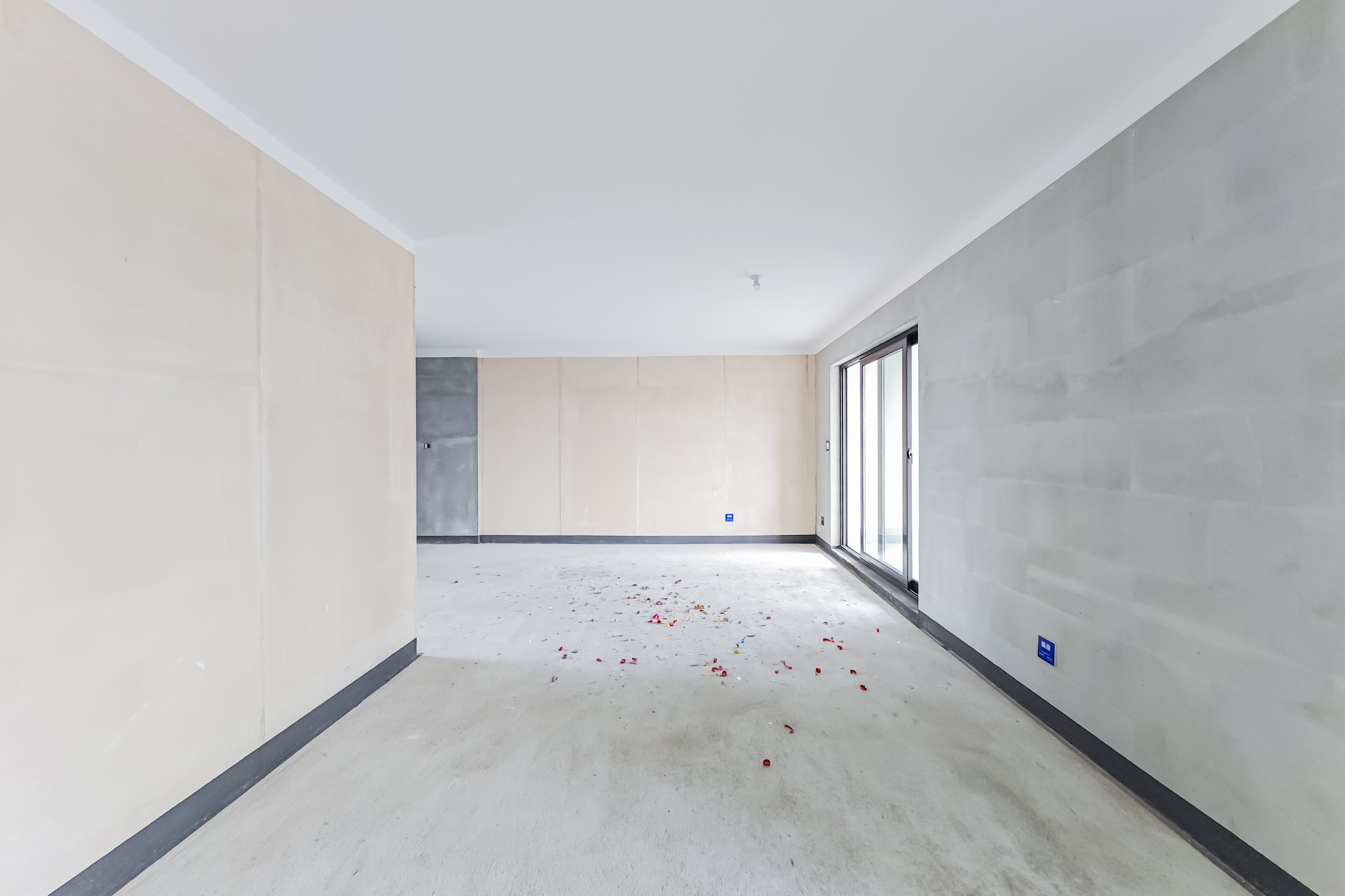 建发玖洲观澜  4室2厅2卫   213.00万其他