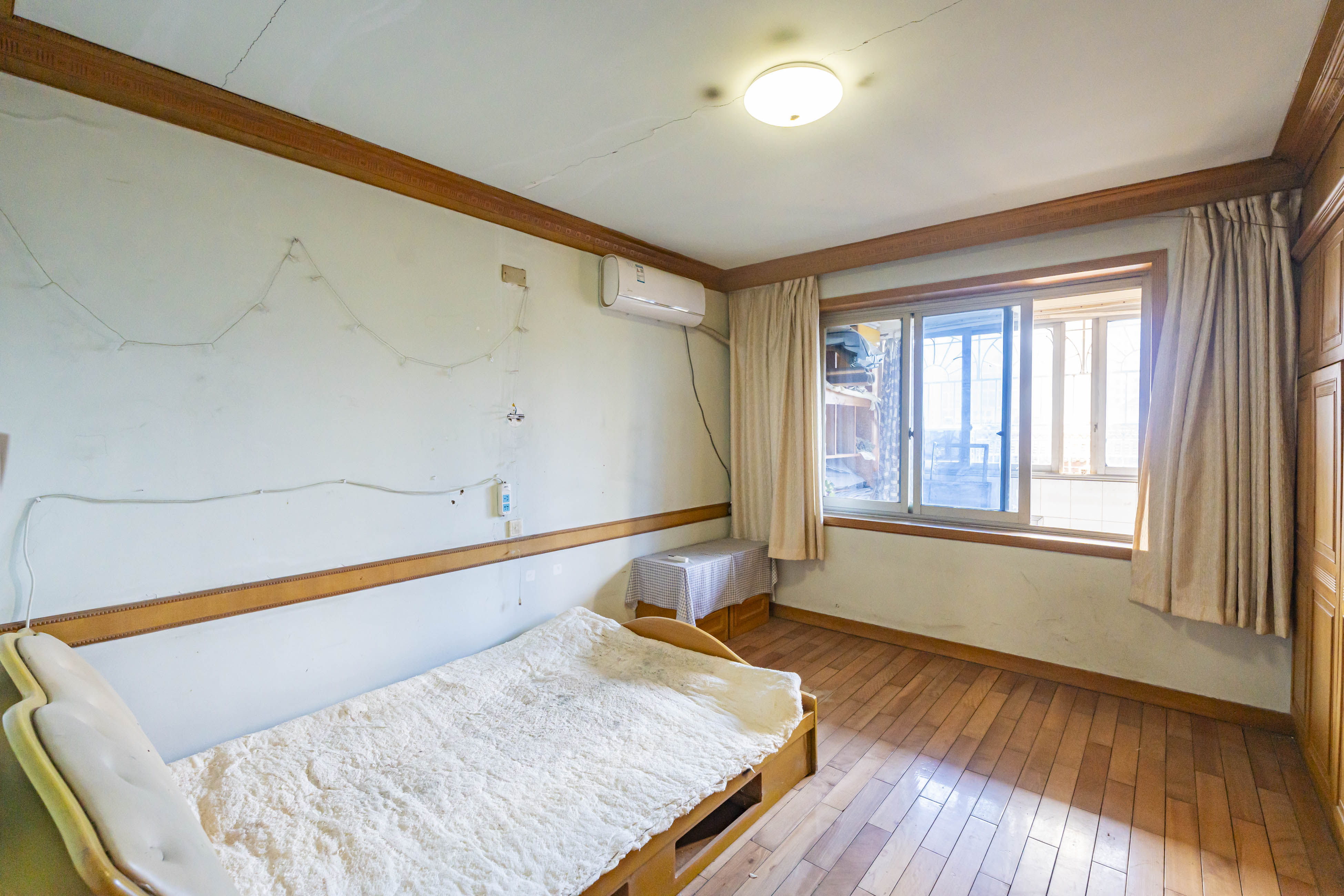 新河路排水处宿舍  2室2厅1卫   65.00万卧室