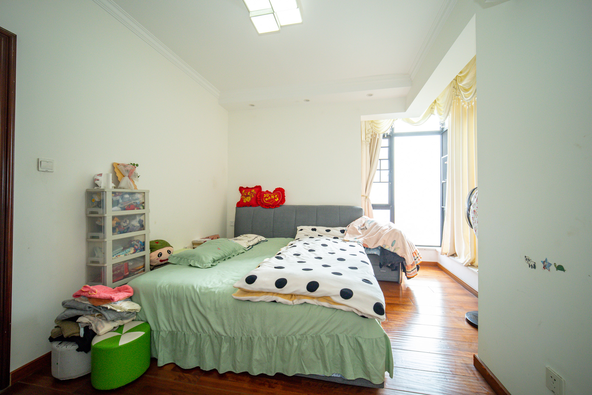 松雅湖金岸 4室2厅2卫 110.0万 松雅湖金岸 4室2厅2卫 110.0万卧室