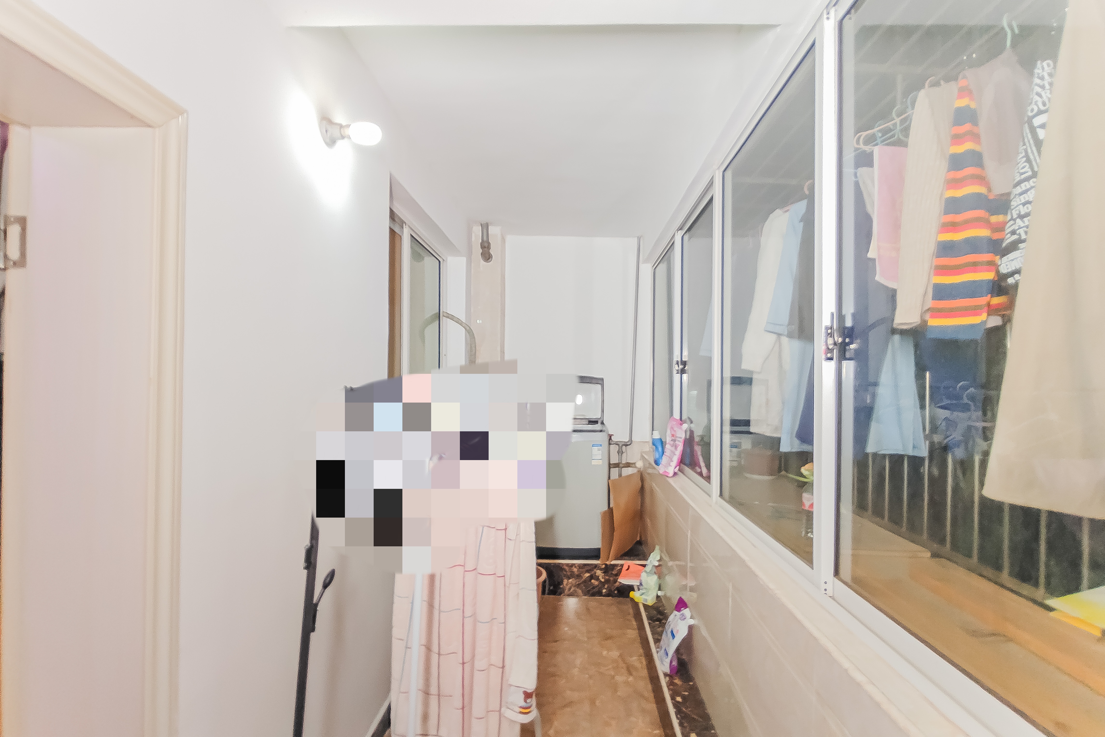 华顺大厦(芙蓉中路)  3室2厅1卫    69.6万 华顺大厦(芙蓉中路)  3室2厅1卫    69.6万其他