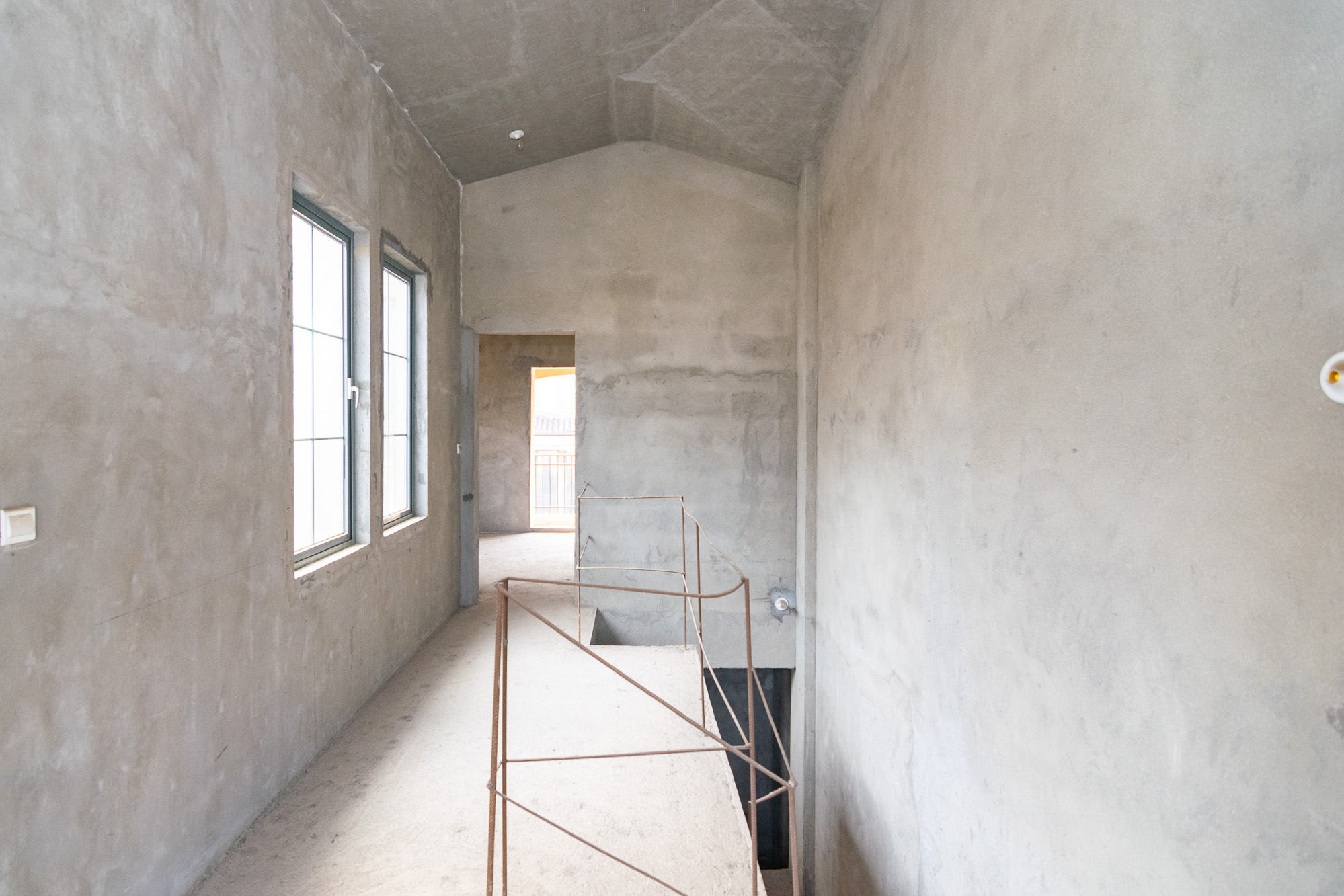 中粮北纬28°别墅 5室2厅4卫 380.0万 中粮北纬28°别墅 5室2厅4卫 380.0万其他