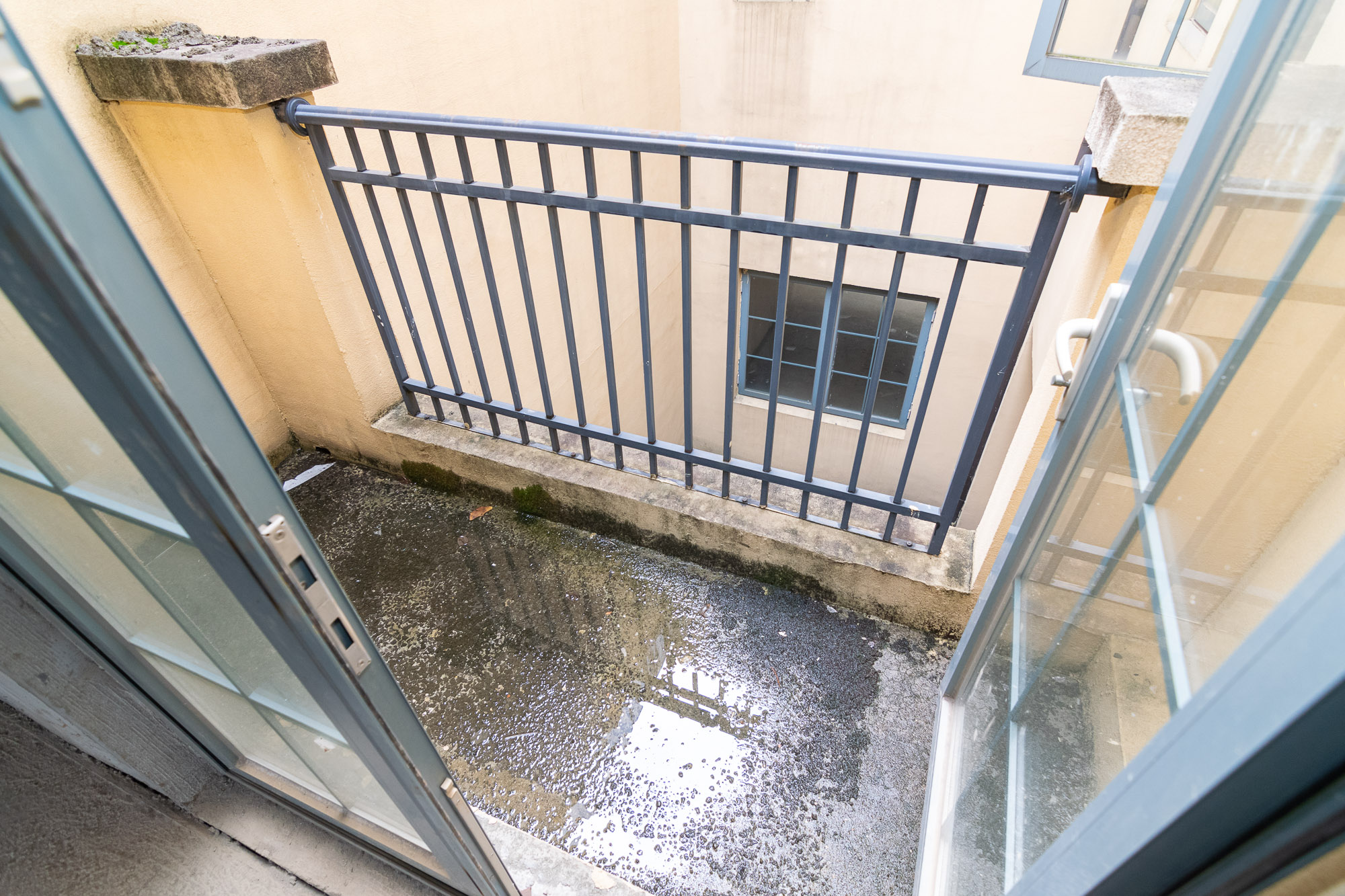 中粮北纬28°别墅 5室2厅4卫 380.0万 中粮北纬28°别墅 5室2厅4卫 380.0万阳台