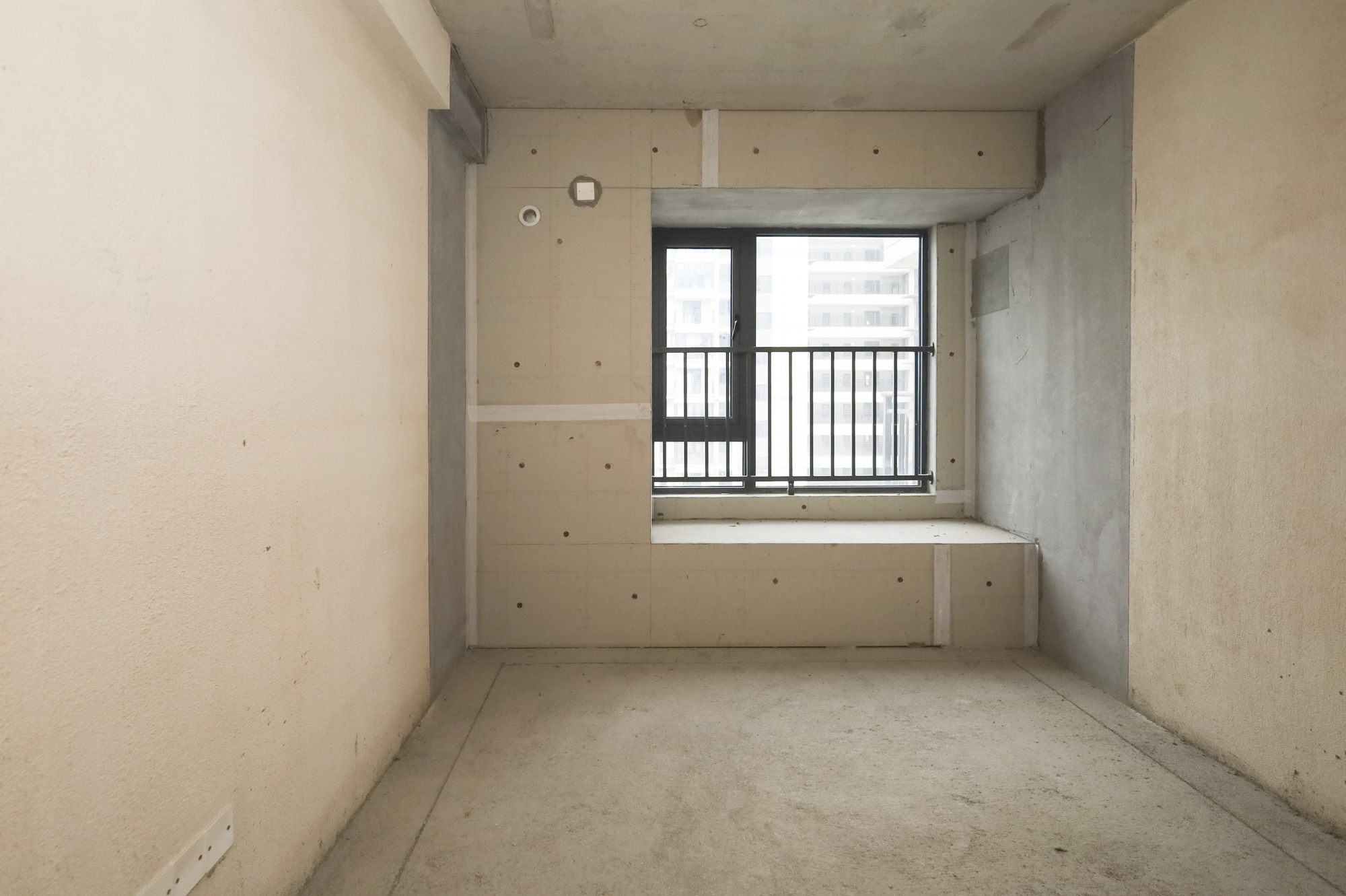 长沙北中心保利时代A区 4室2厅2卫 100.0万 长沙北中心保利时代A区 4室2厅2卫 100.0万卧室