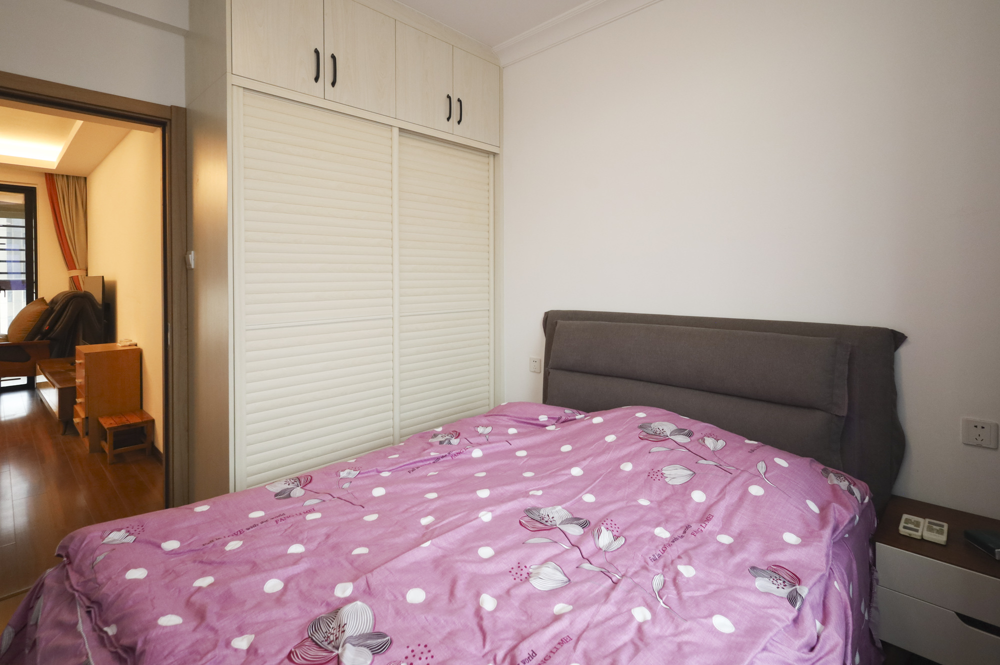 幸福考拉789 3室2厅2卫 78.0万 幸福考拉789 3室2厅2卫 78.0万卧室