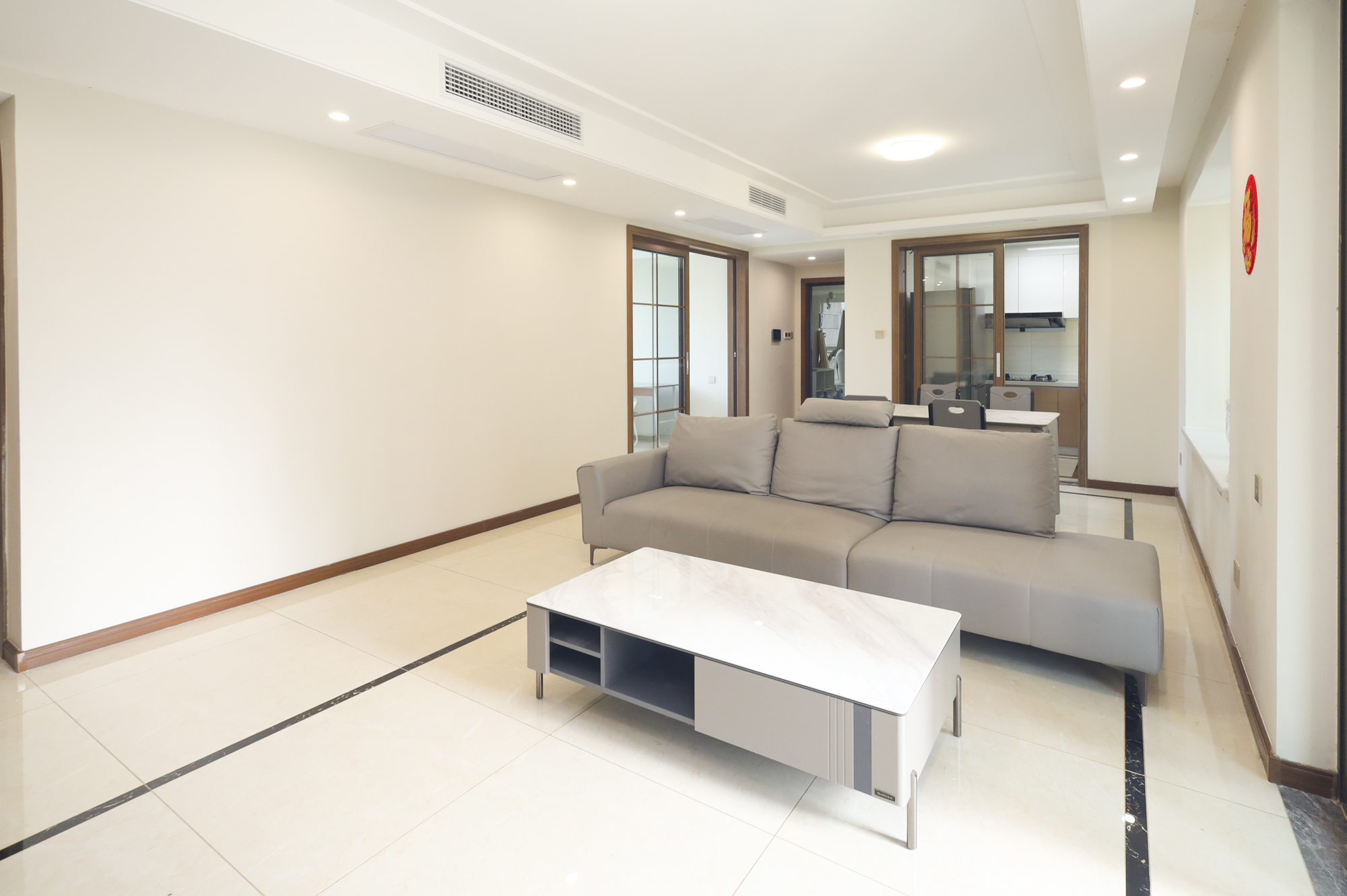 中欣楚天御府E区  4室2厅2卫    149.0万 中欣楚天御府E区  4室2厅2卫    149.0万客厅