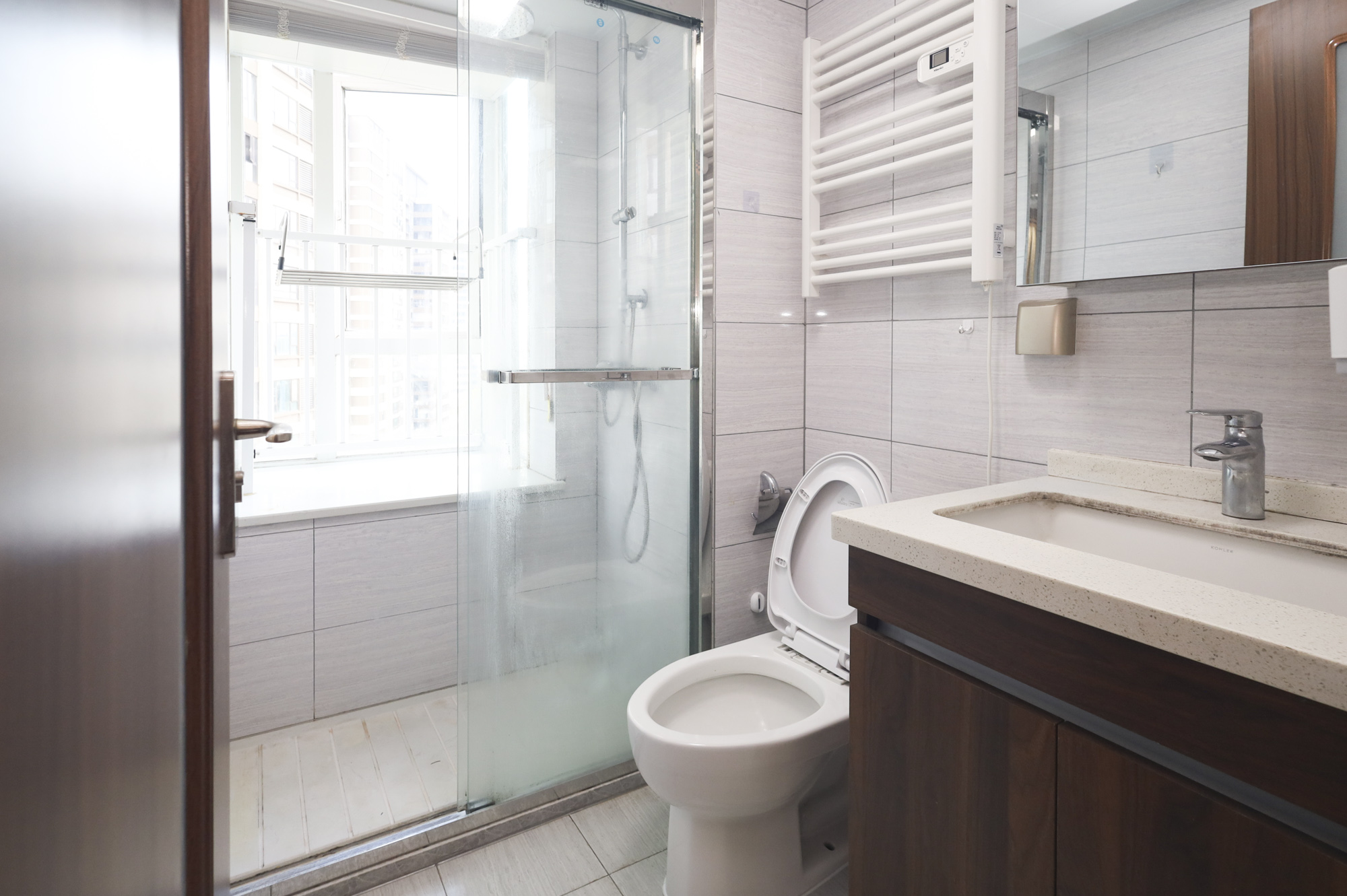 中欣楚天御府E区  4室2厅2卫    149.0万 中欣楚天御府E区  4室2厅2卫    149.0万卫生间