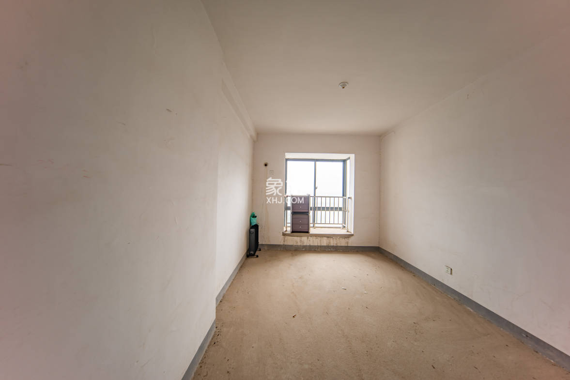 汀湘十里  3室2厅2卫    65.0万 汀湘十里  3室2厅2卫    65.0万卧室