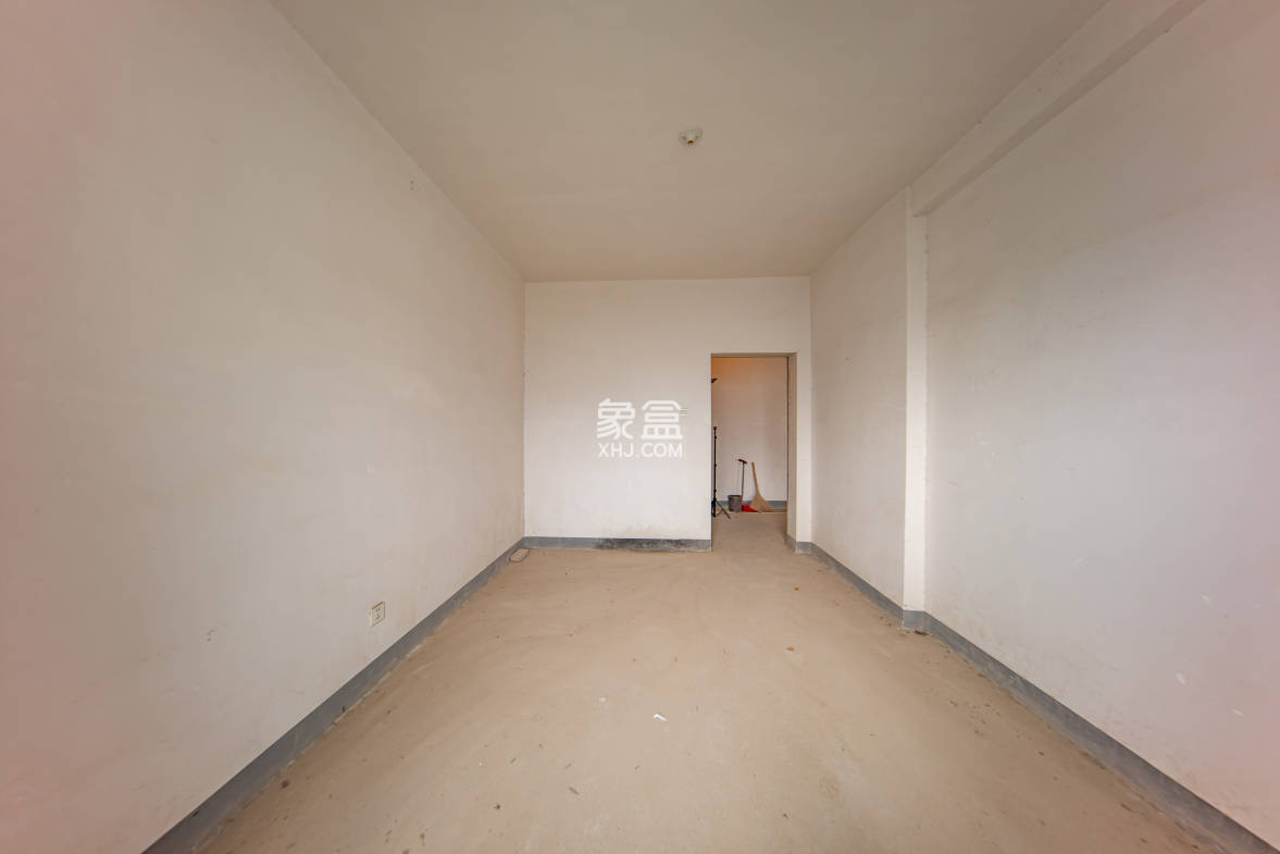 汀湘十里  3室2厅2卫    65.0万 汀湘十里  3室2厅2卫    65.0万卧室