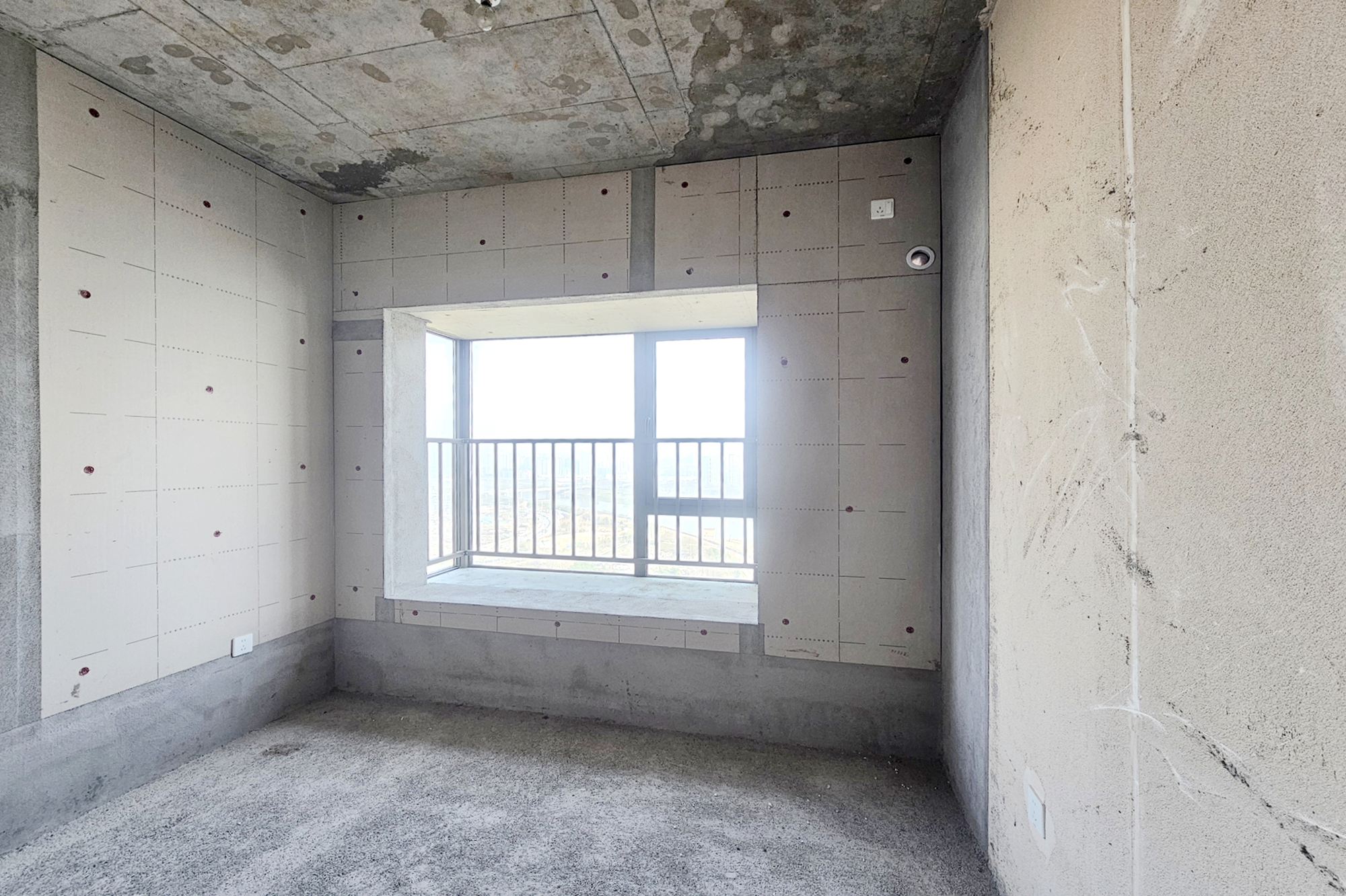 阳光城尚东湾嘉林苑 4室2厅2卫 136.0万 阳光城尚东湾嘉林苑 4室2厅2卫 136.0万其他