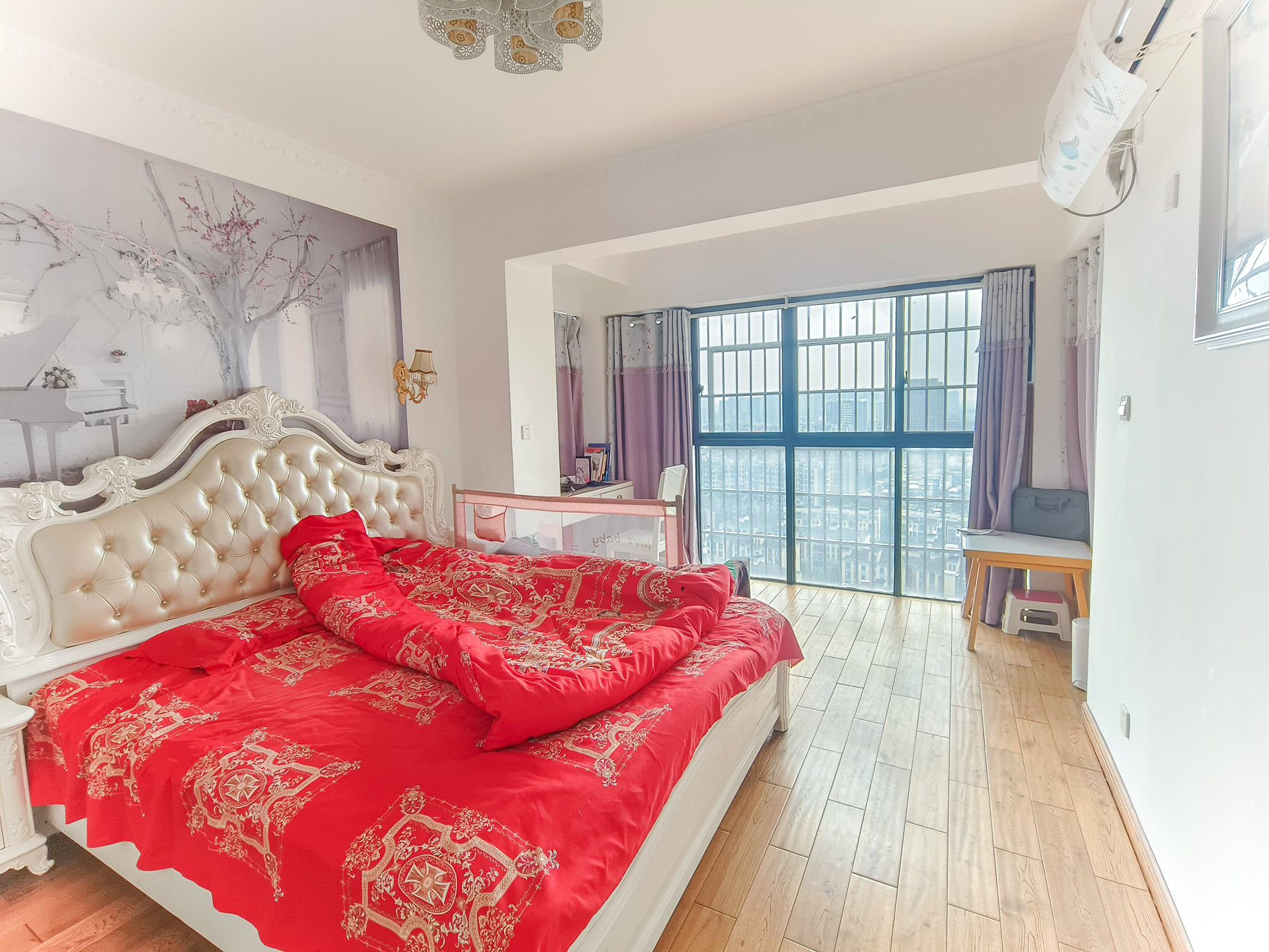 山水湾 4室2厅2卫 75.8万 山水湾 4室2厅2卫 75.8万卧室