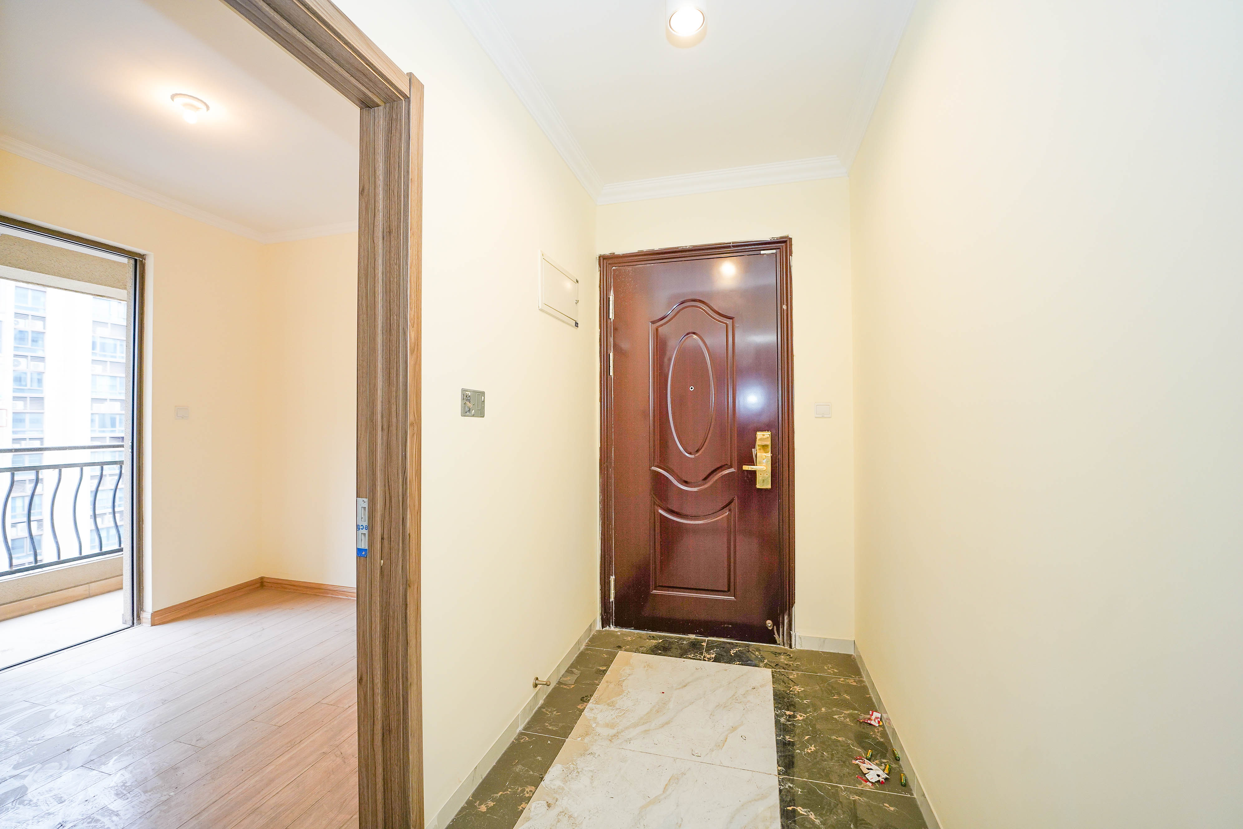 碧桂园公园壹号(凯怡茗苑) 3室2厅1卫 57.0万 碧桂园公园壹号(凯怡茗苑) 3室2厅1卫 57.0万其他