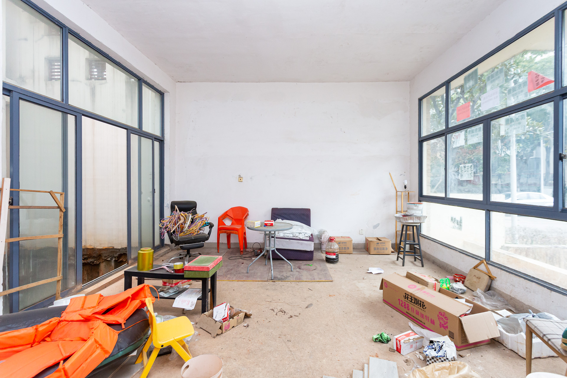 南山苏迪亚诺  5室2厅3卫    315.0万 南山苏迪亚诺  5室2厅3卫    315.0万