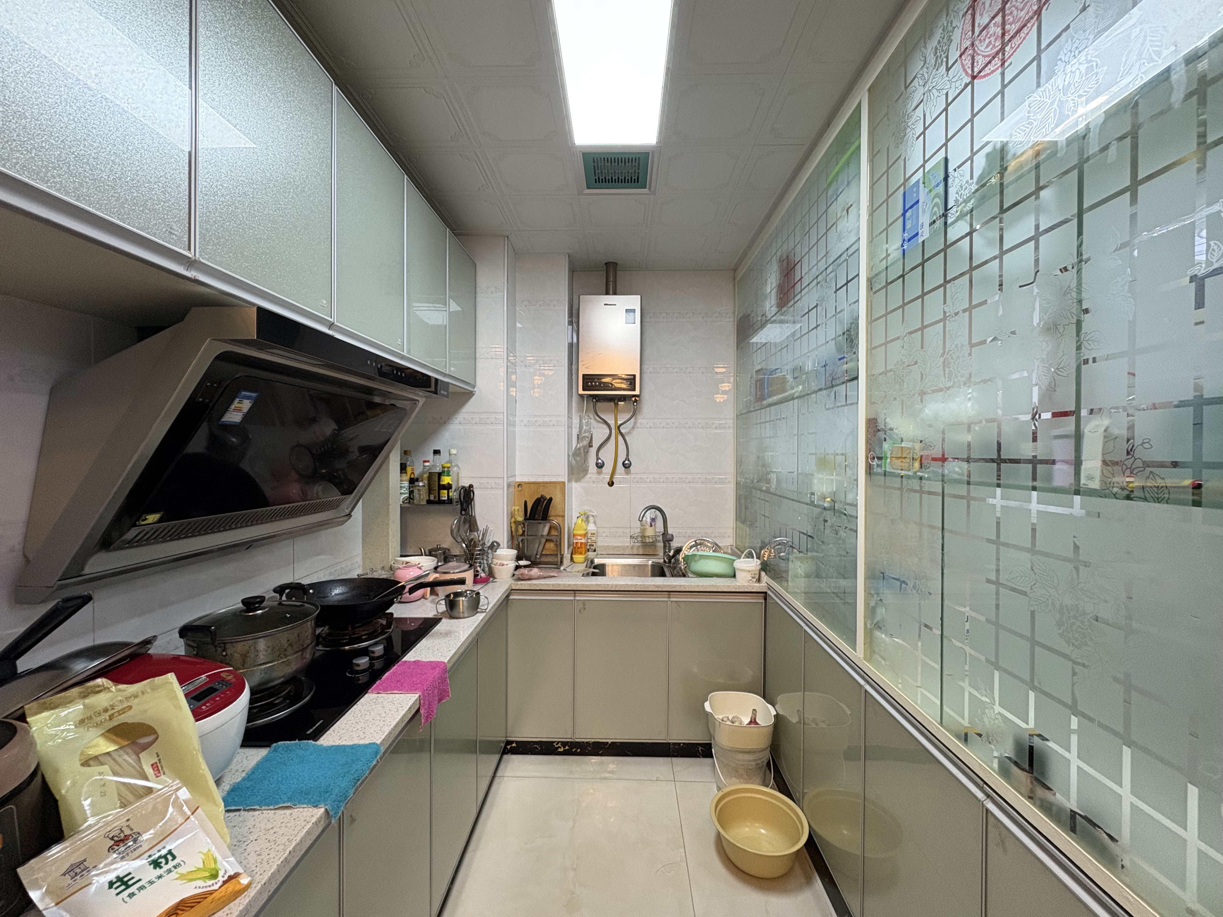 美的城三期  2室2厅1卫    43.0万 美的城三期  2室2厅1卫    43.0万室内图