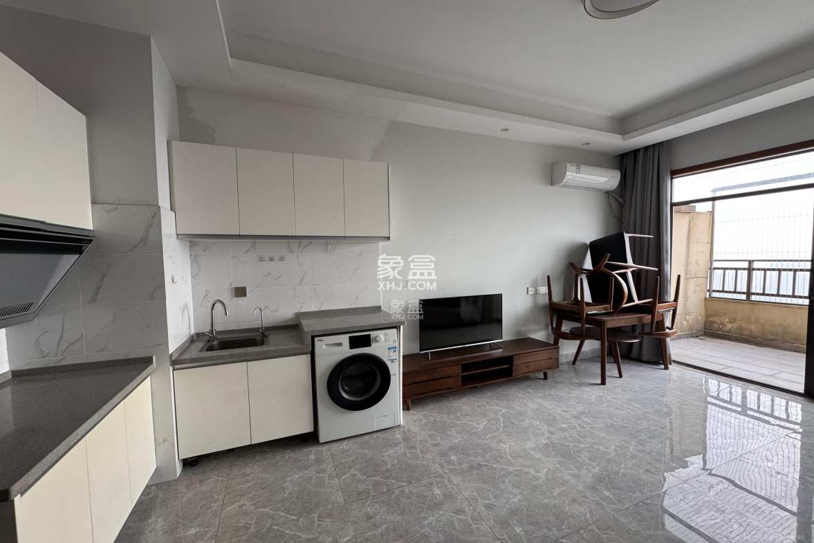 达美溪湖湾 1室1厅1卫 2000.0元/月 达美溪湖湾 1室1厅1卫 2000.0元/月室内图