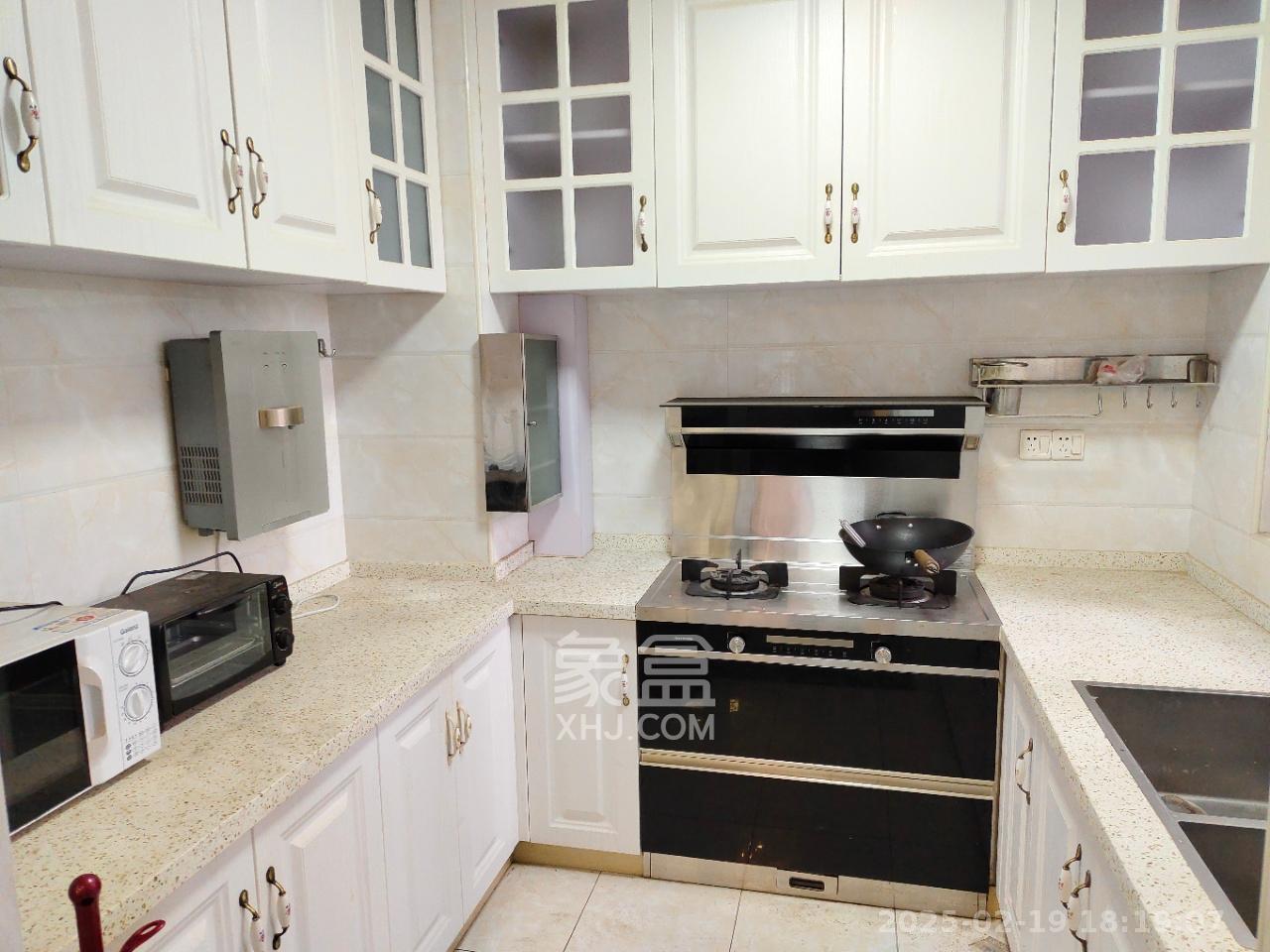 华雅花园 3室2厅1卫 1700.0元/月 华雅花园 3室2厅1卫 1700.0元/月室内图