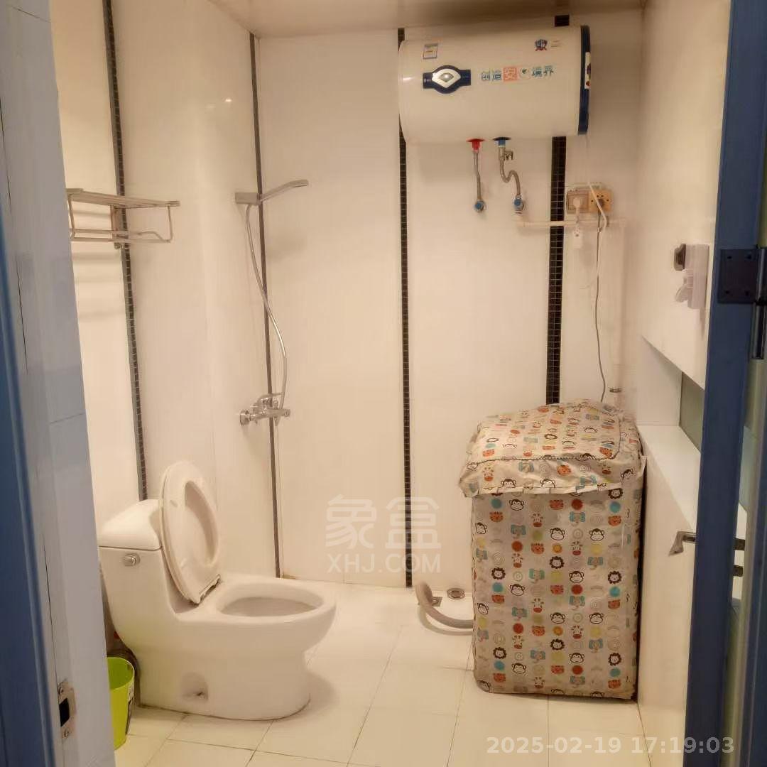 福鑫大厦 1室1厅1卫 1000.0元/月 福鑫大厦 1室1厅1卫 1000.0元/月户型图