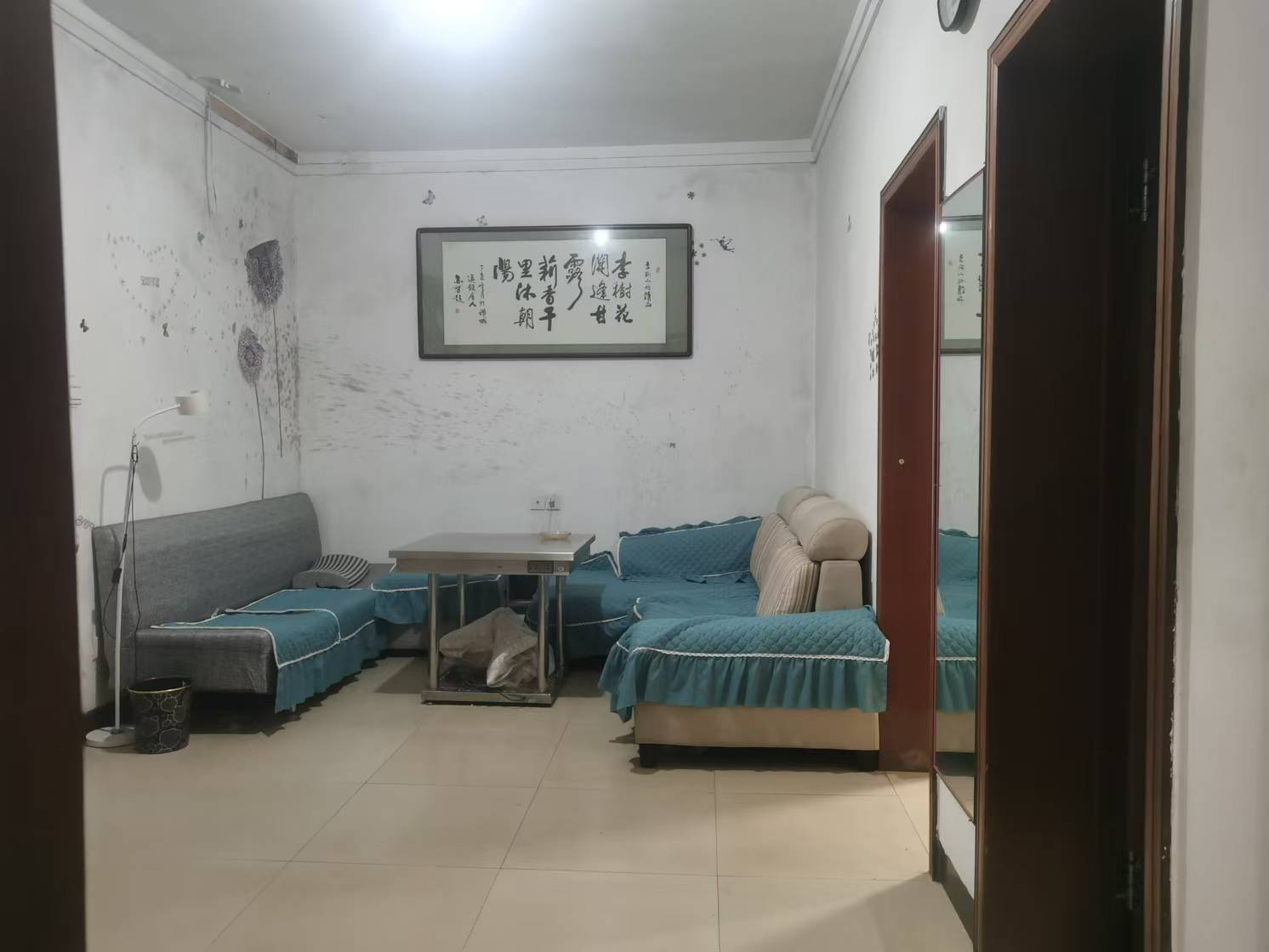 五义苑(人文师范学院家属楼内) 2室1厅1卫 1280.0元/月 五义苑(人文师范学院家属楼内) 2室1厅1卫 1280.0元/月室内图