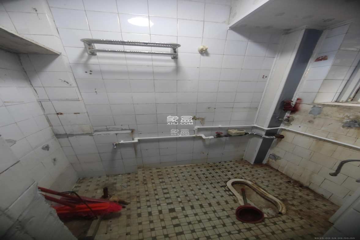 向韶村 3室1厅1卫 2000.0元/月 向韶村 3室1厅1卫 2000.0元/月室内图