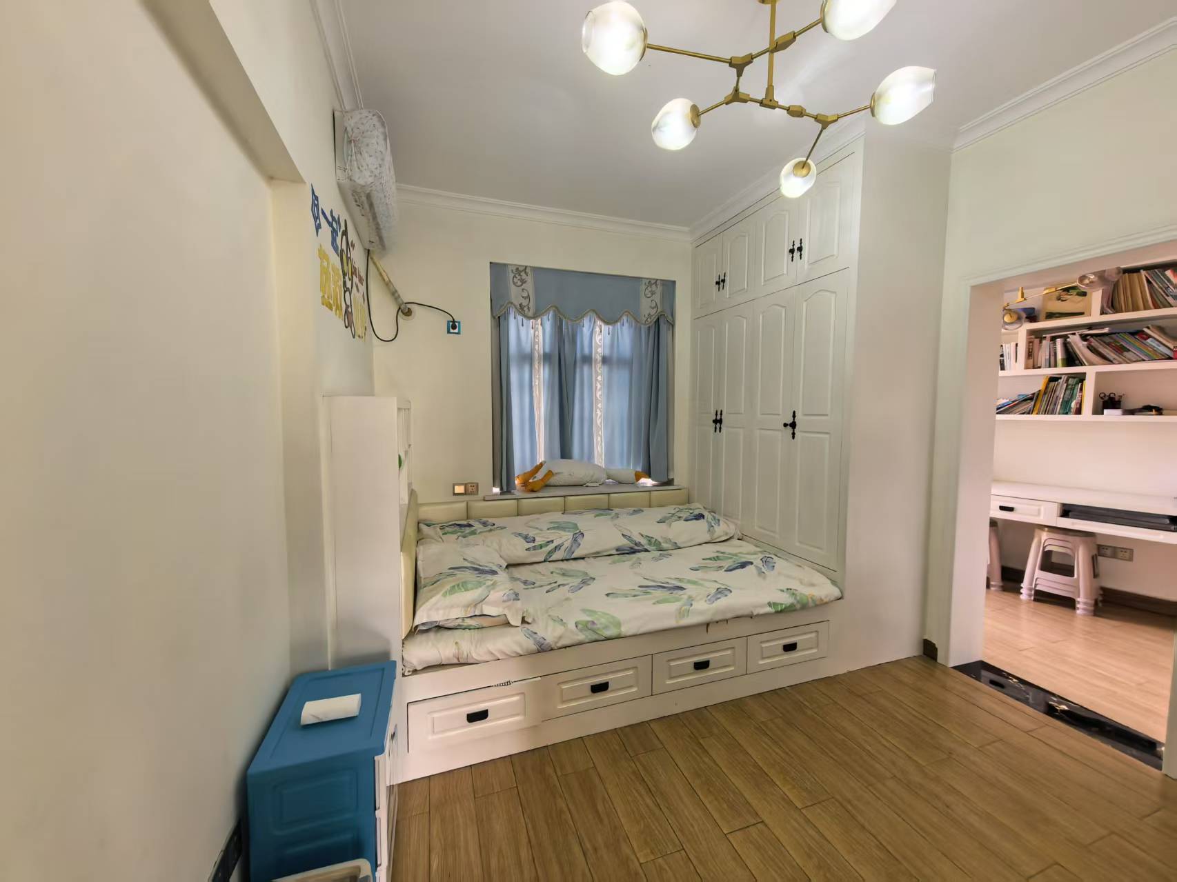 东方新城 3室2厅2卫 54.8万 东方新城 3室2厅2卫 54.8万室内图